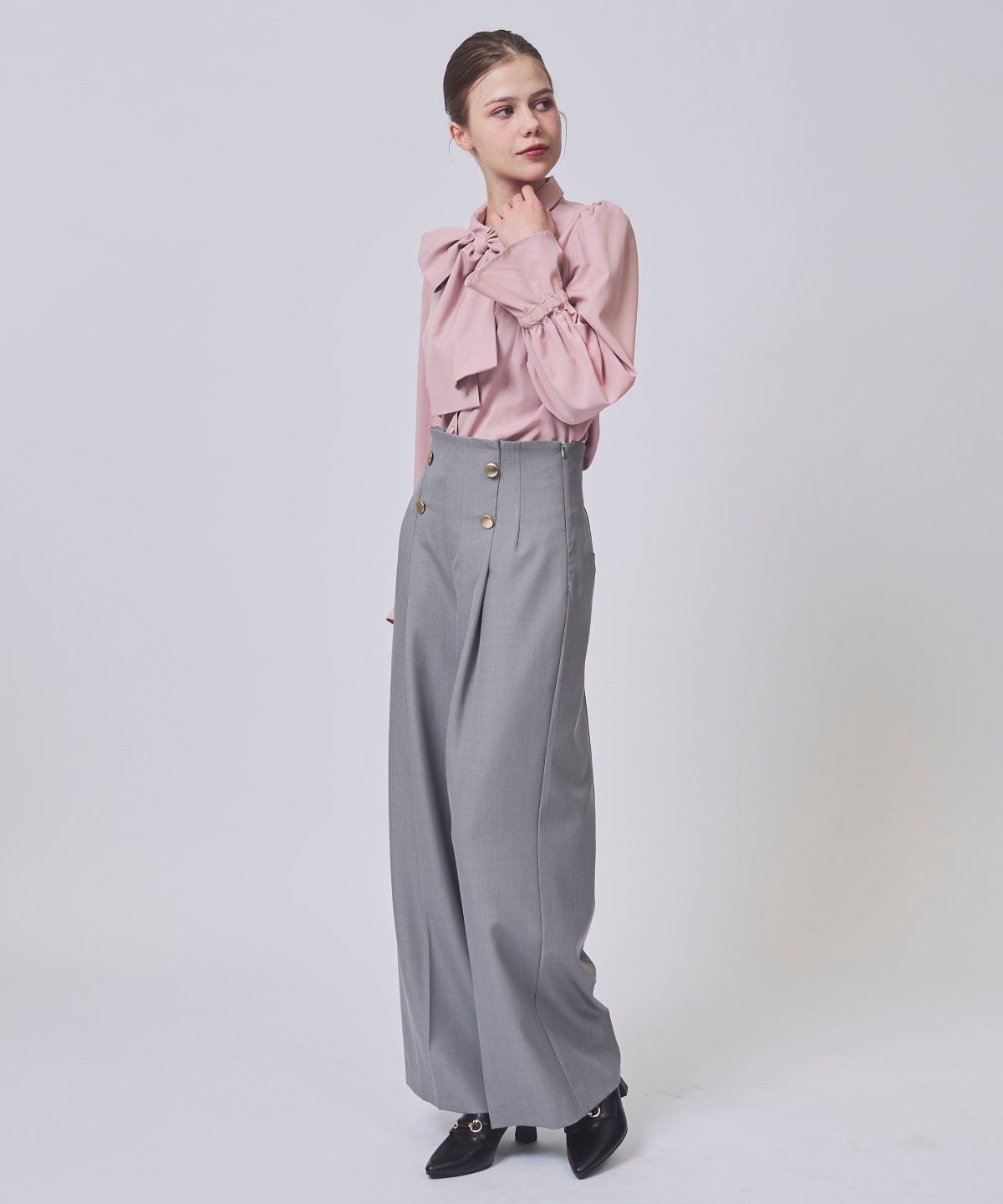 【1/30(Fri)発売開始】ハイウエストタックワイドパンツ