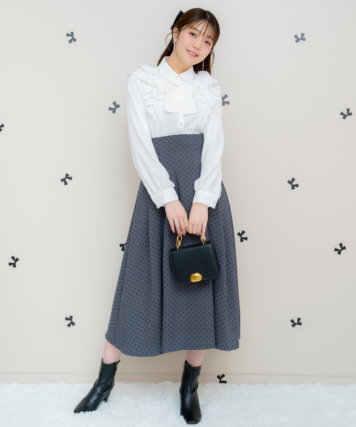 ダブルフリルリボンタイブラウス