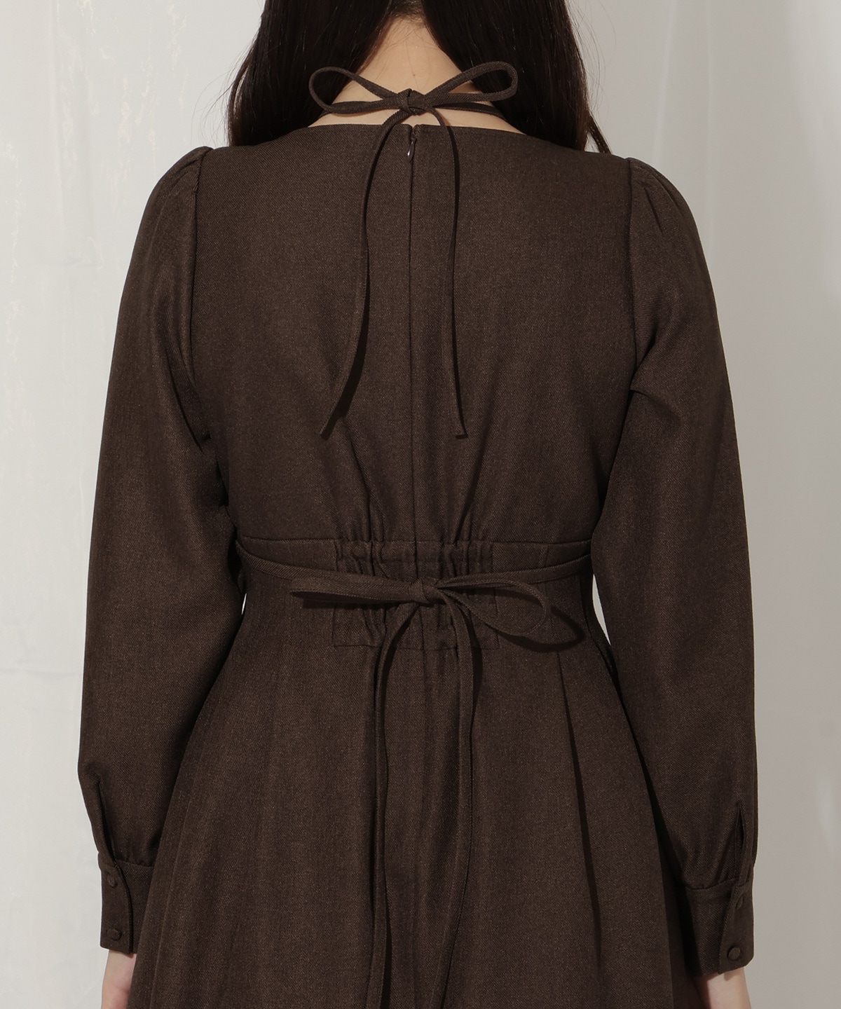 クロスネックフレアワンピース