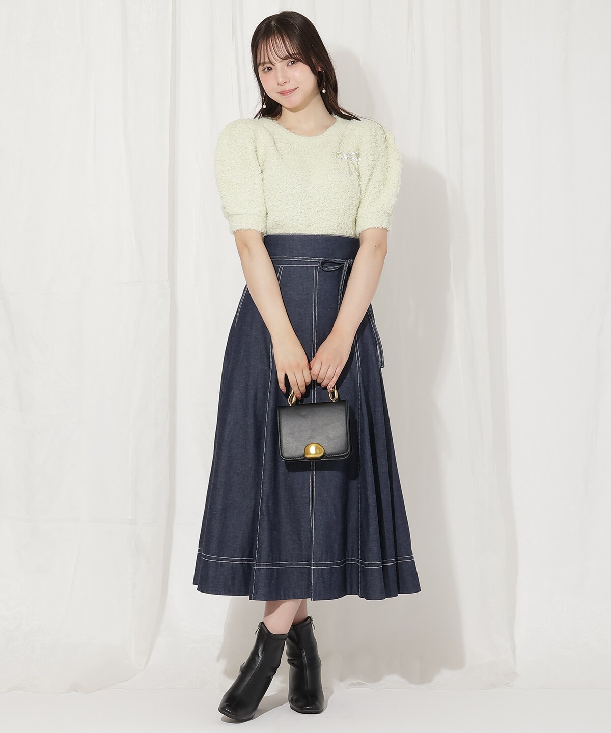 リボンブローチ付きテディヤーンニット