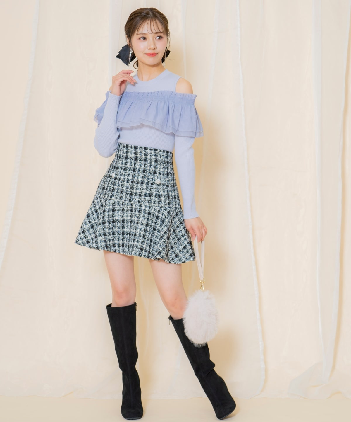 シアーフリルニット