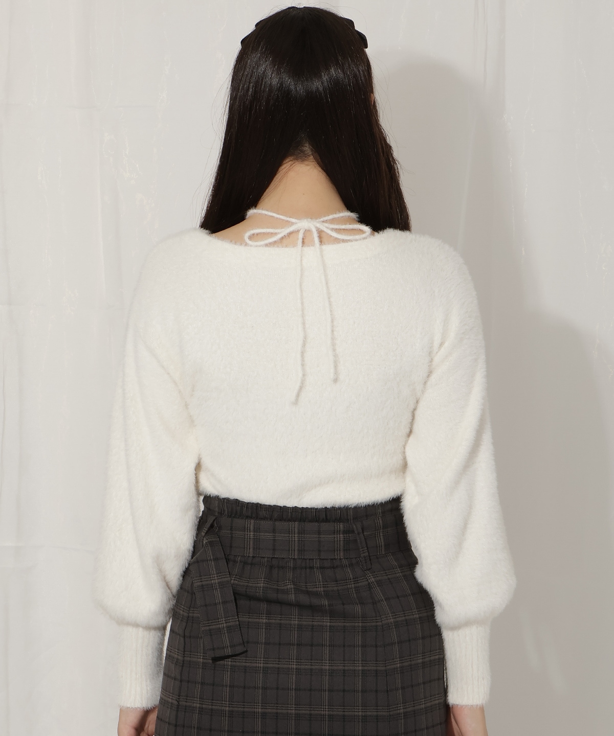 クロスネックカシュクールフェザーニット