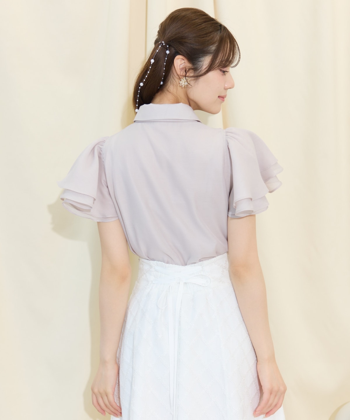 フレアスリーブリボンタイブラウス