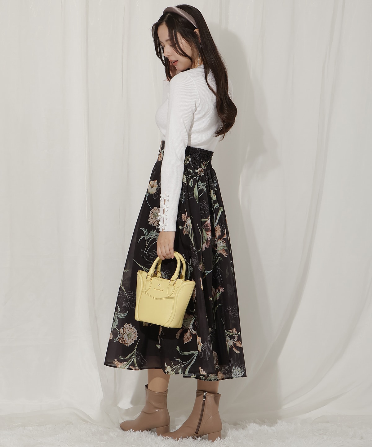 ビッグリボンシアーフラワースカート