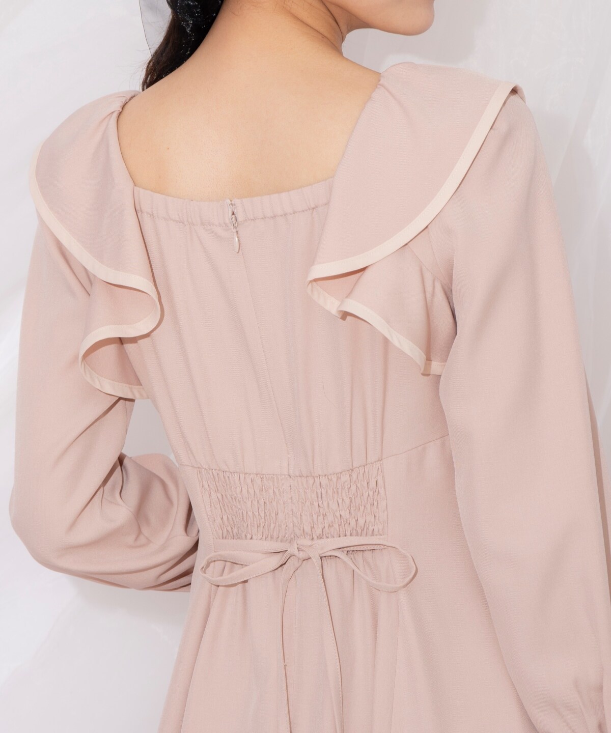 配色パイピングフリルワンピース