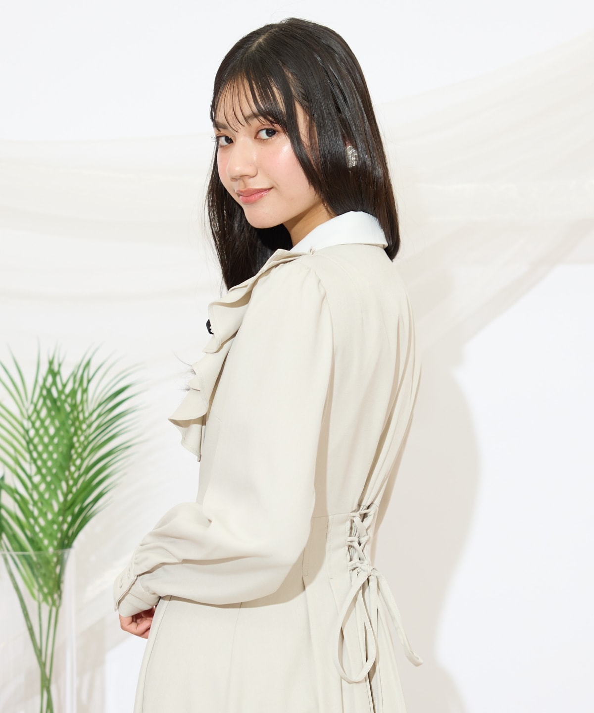 配色襟ダブルフリルシャツワンピース