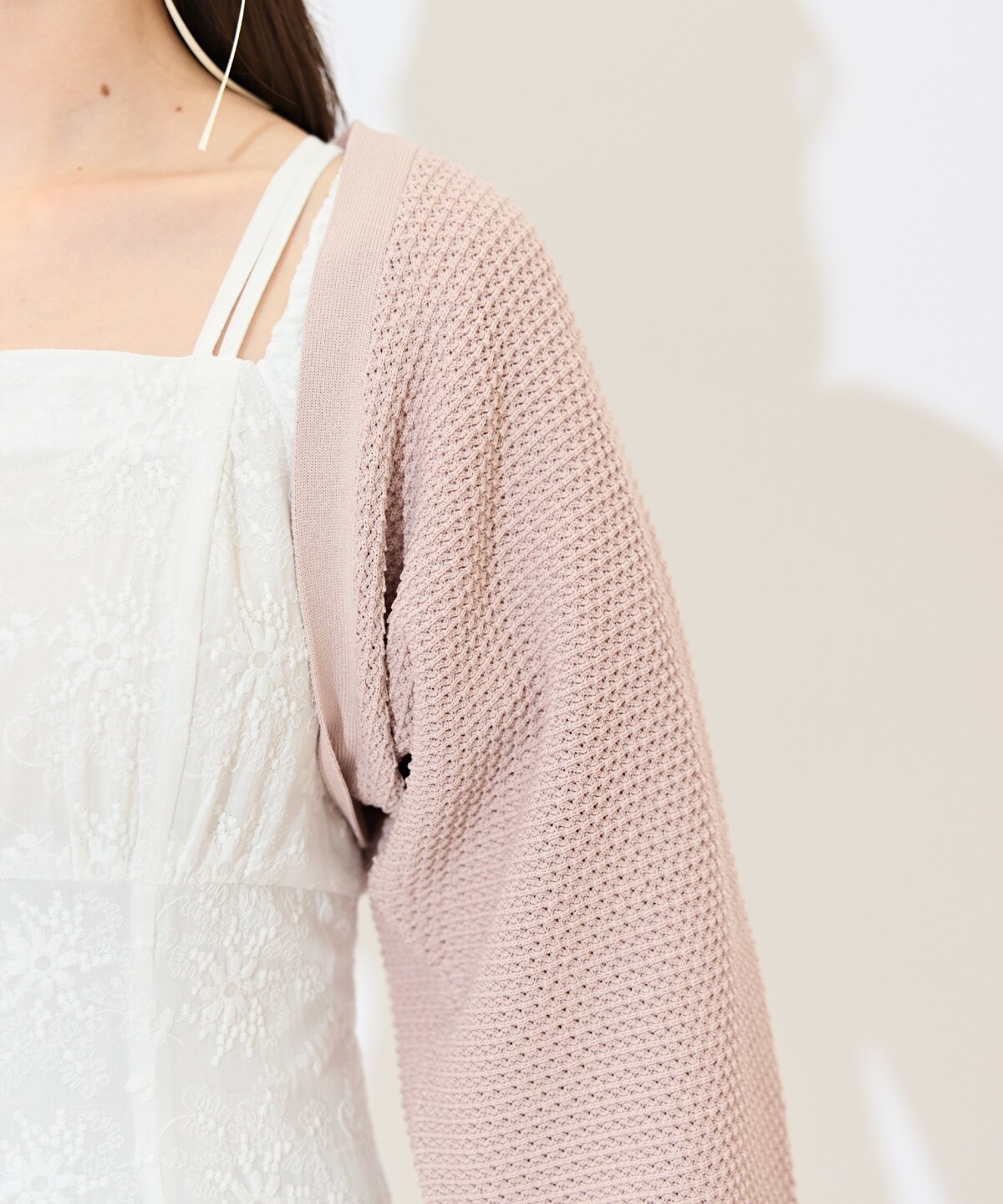 ショート丈柄編みボレロ