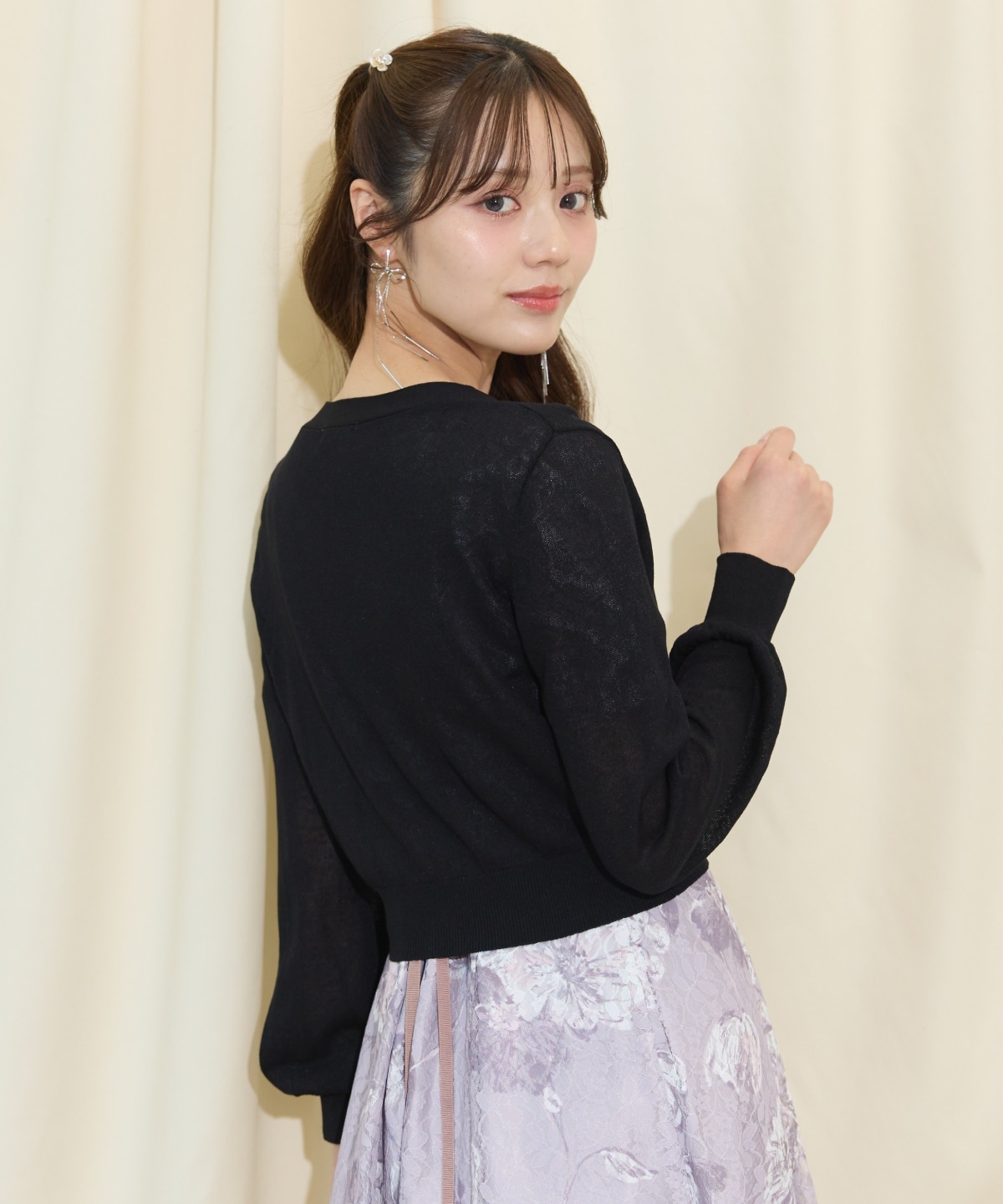 アソートボタンシアーカーディガン