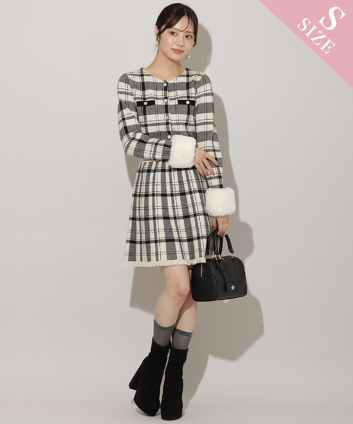 【新色追加】チェック柄ニットフレアスカート