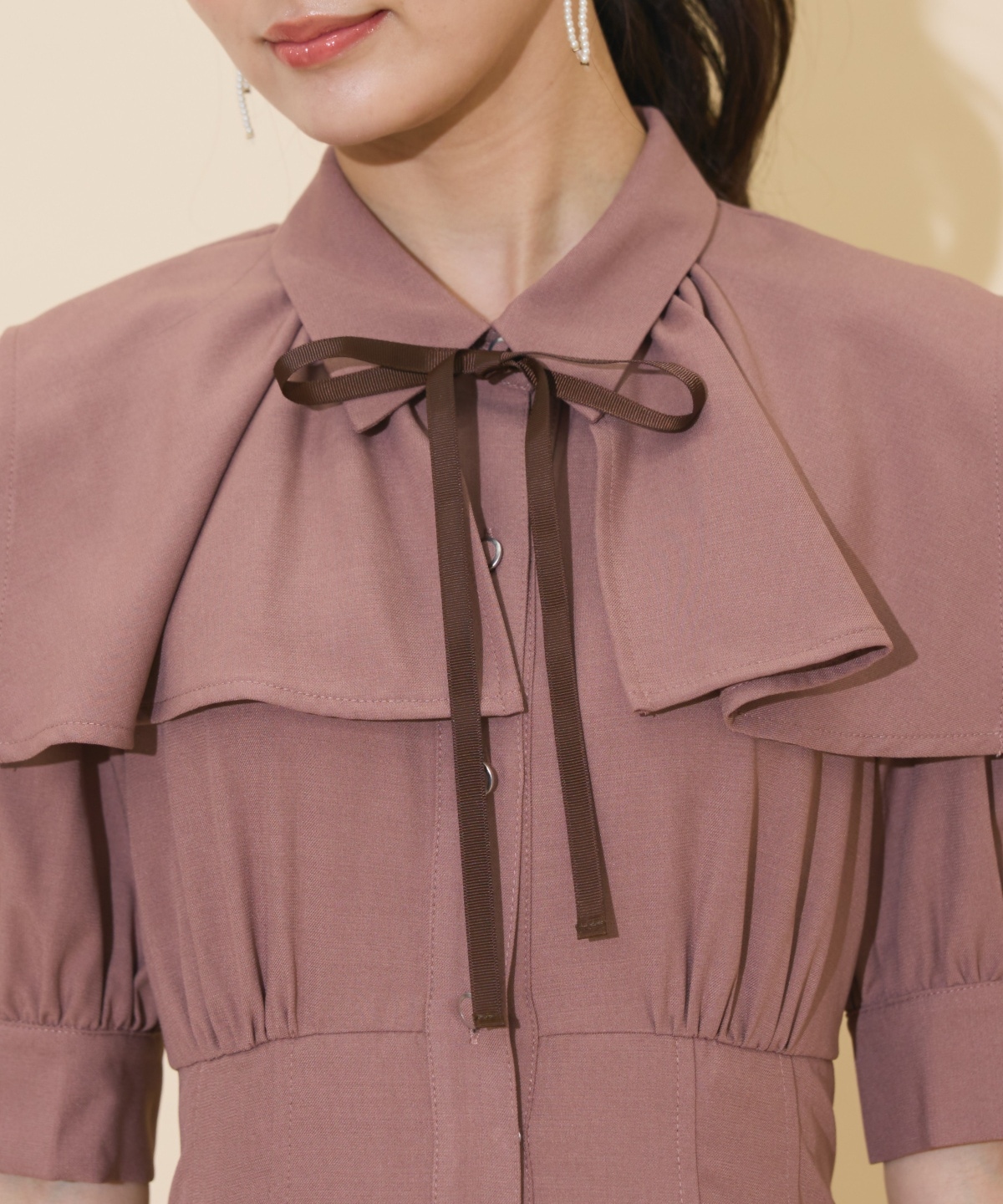 スクエアラッフルシャツワンピース