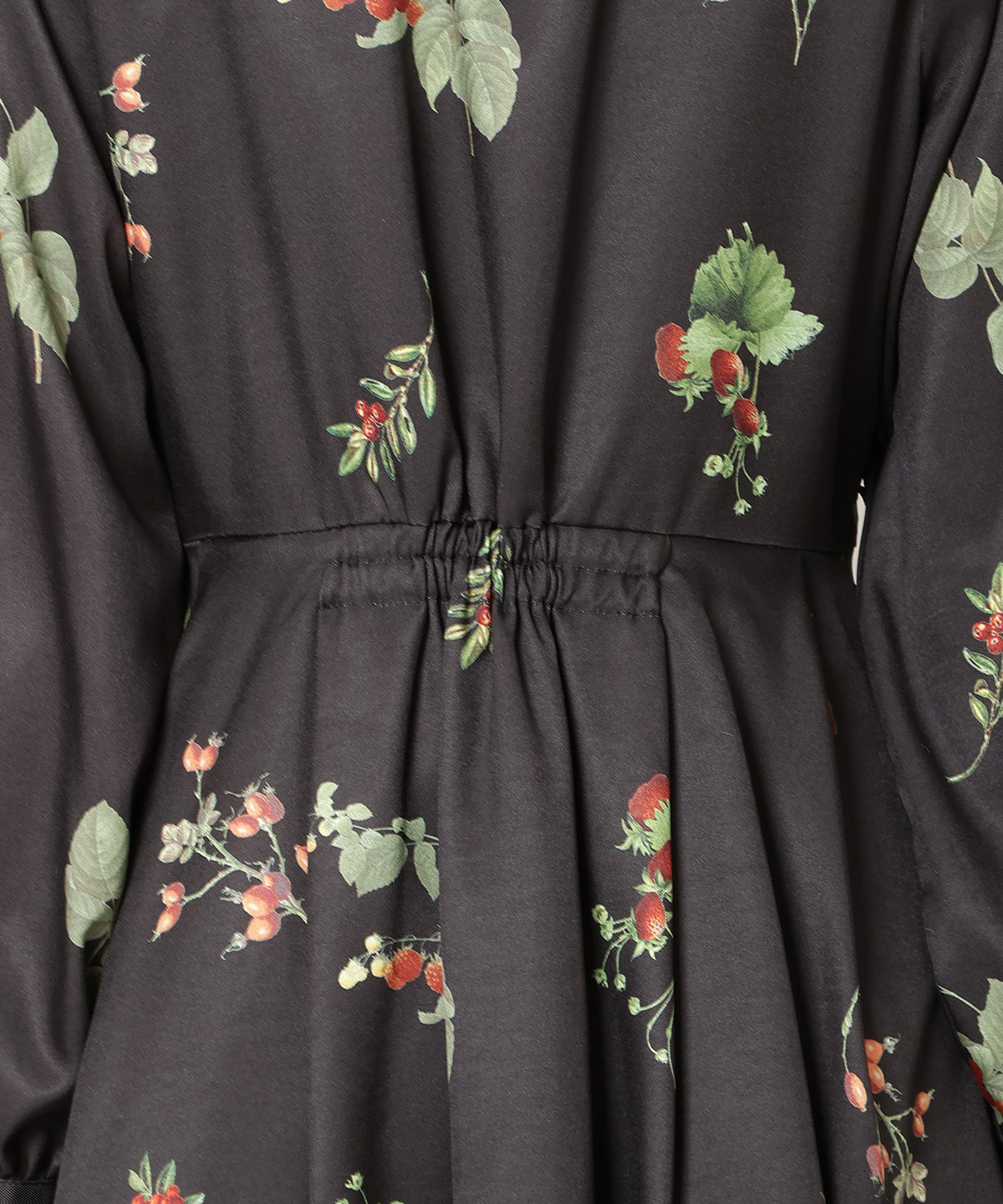 【12/5(fri)10時発売】ウィンターボタニカルリボンタイワンピース