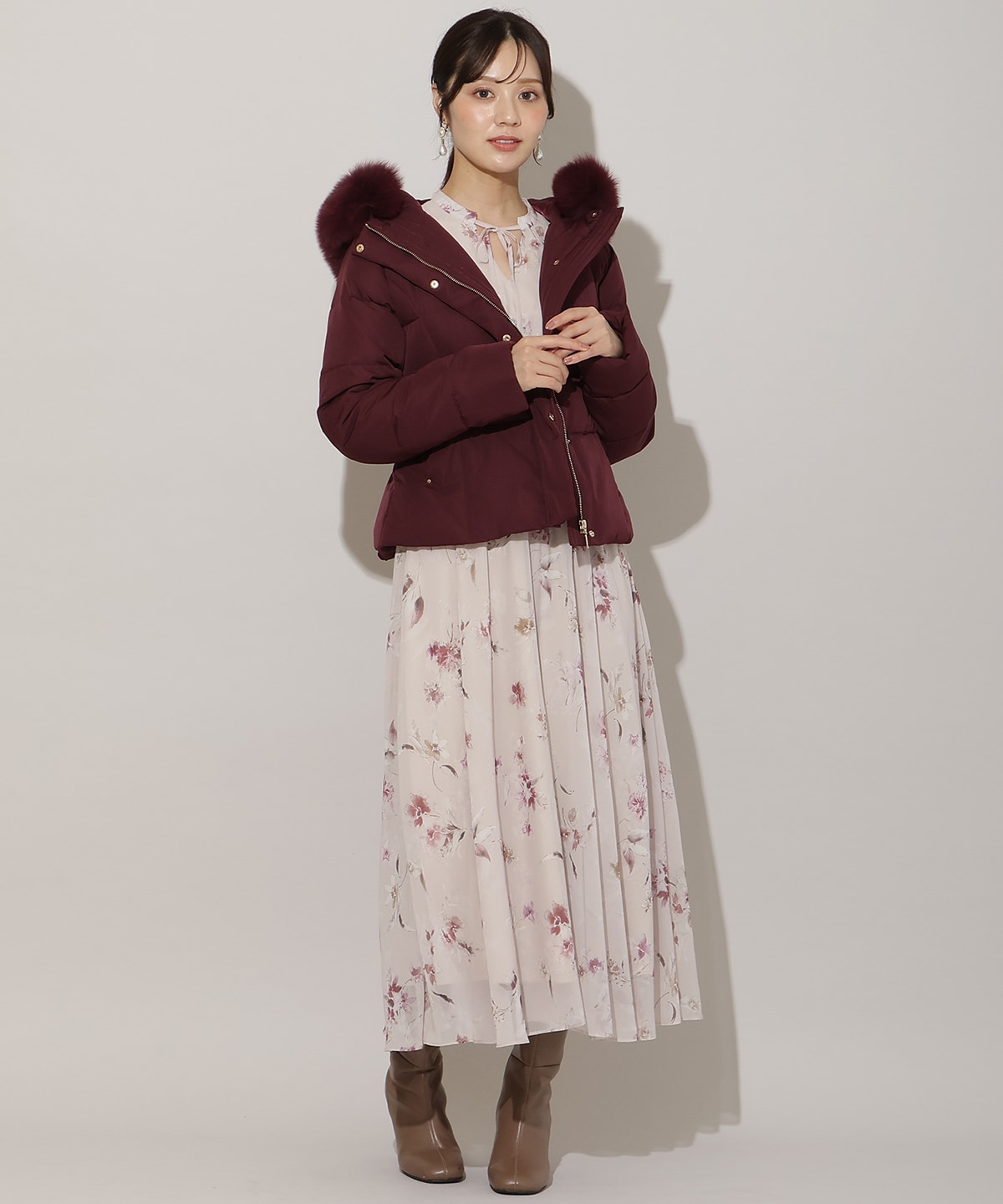 フードファーペプラムショートダウン