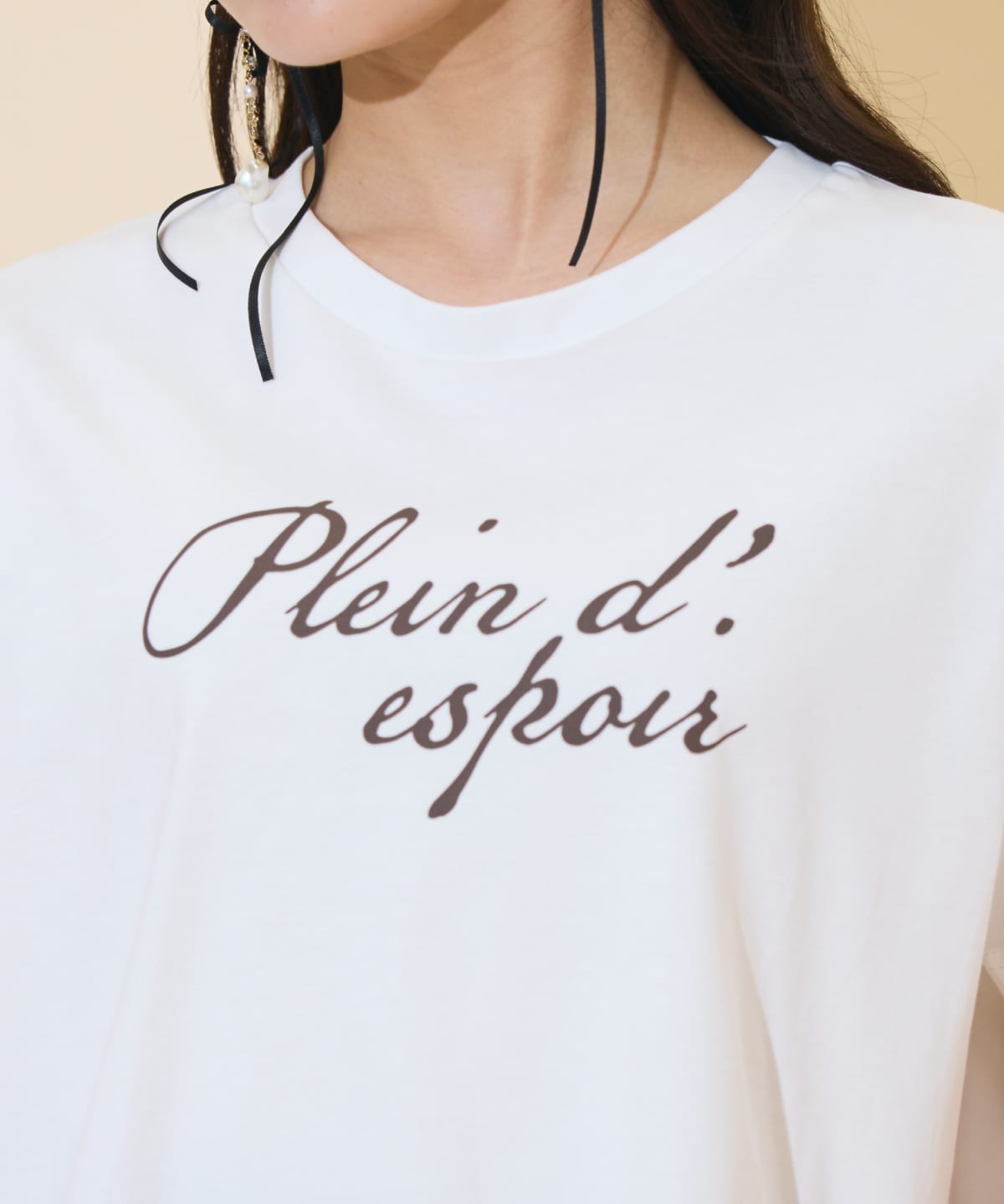 ドロップショルダーロゴTシャツ