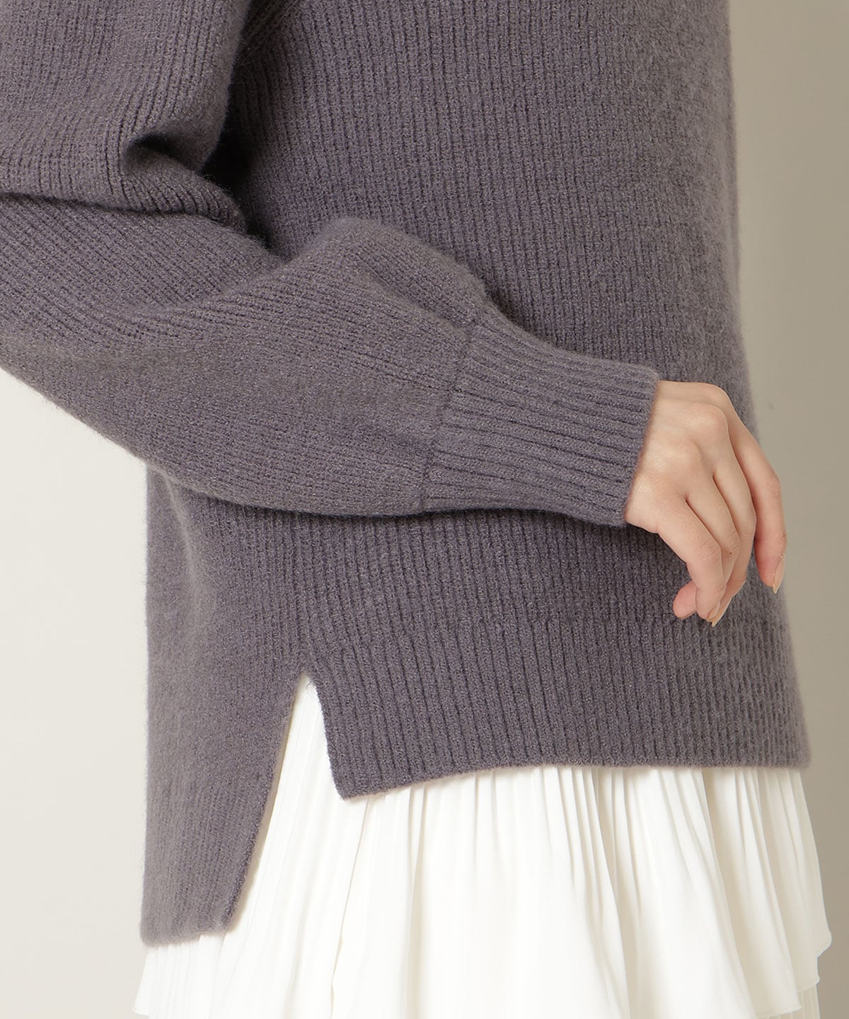 【KNIT PLEATS SET series】アソートボタンデザインニット