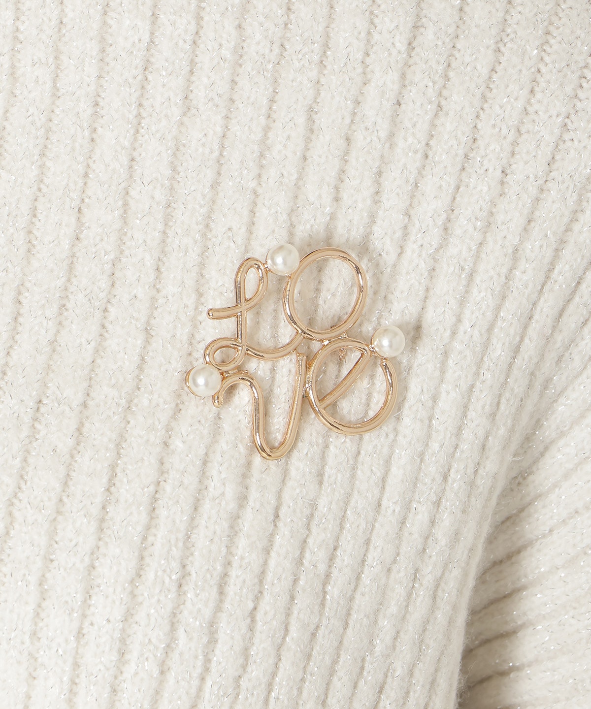 【12/5(fri)10時発売】ブローチ付きクロップドラメニット