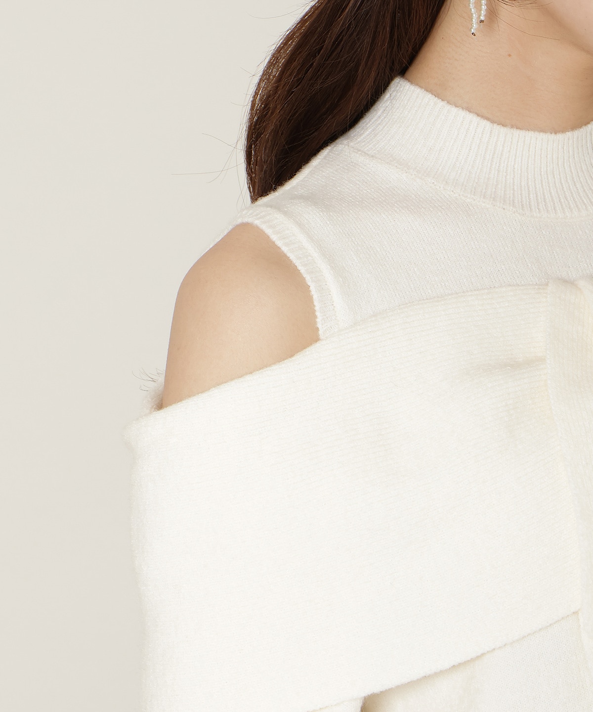 【1/1(thu)10時発売 New Year's Item】ツイストリボンオフショルニット