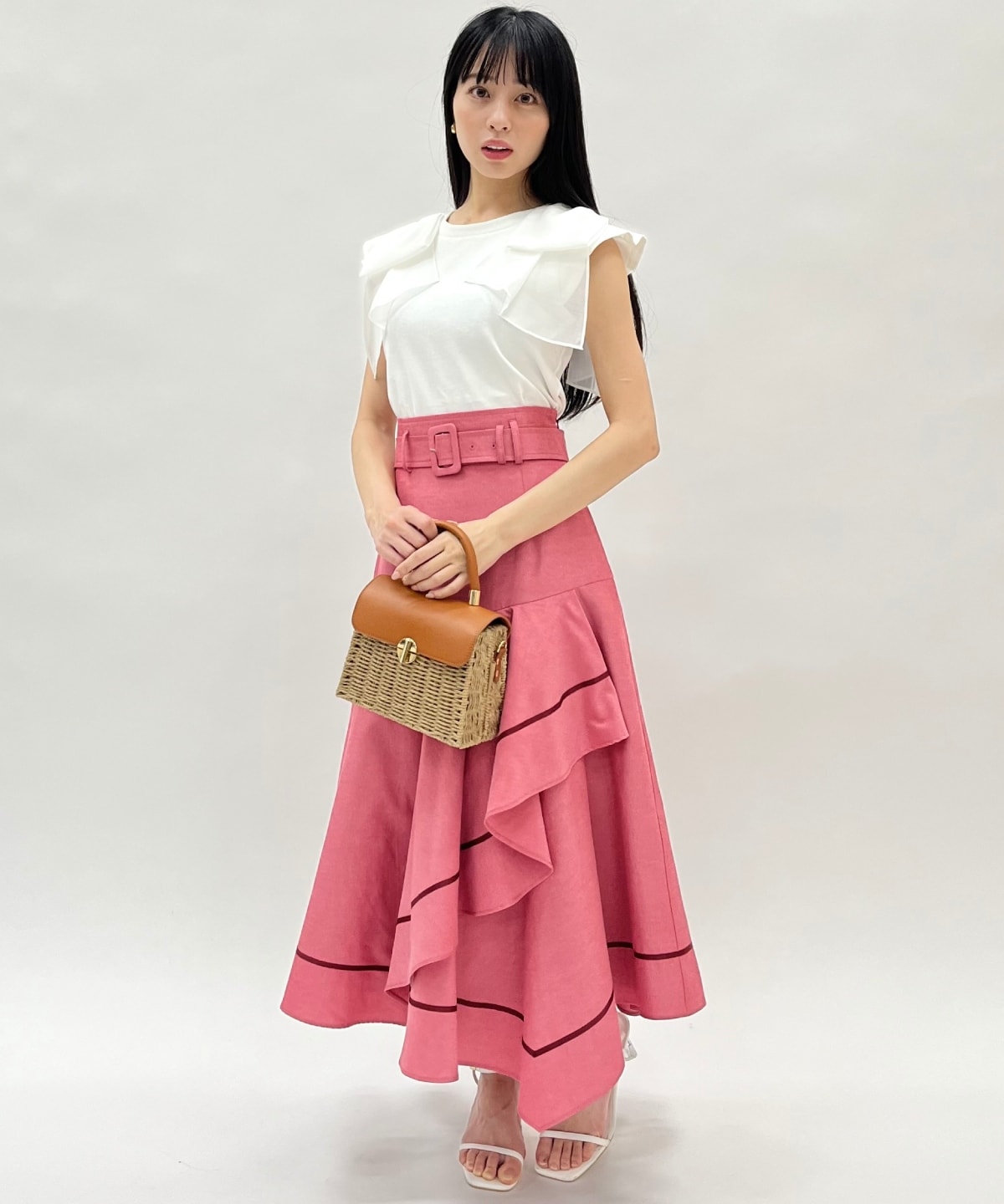 ベルト付きハンカチヘムスカート