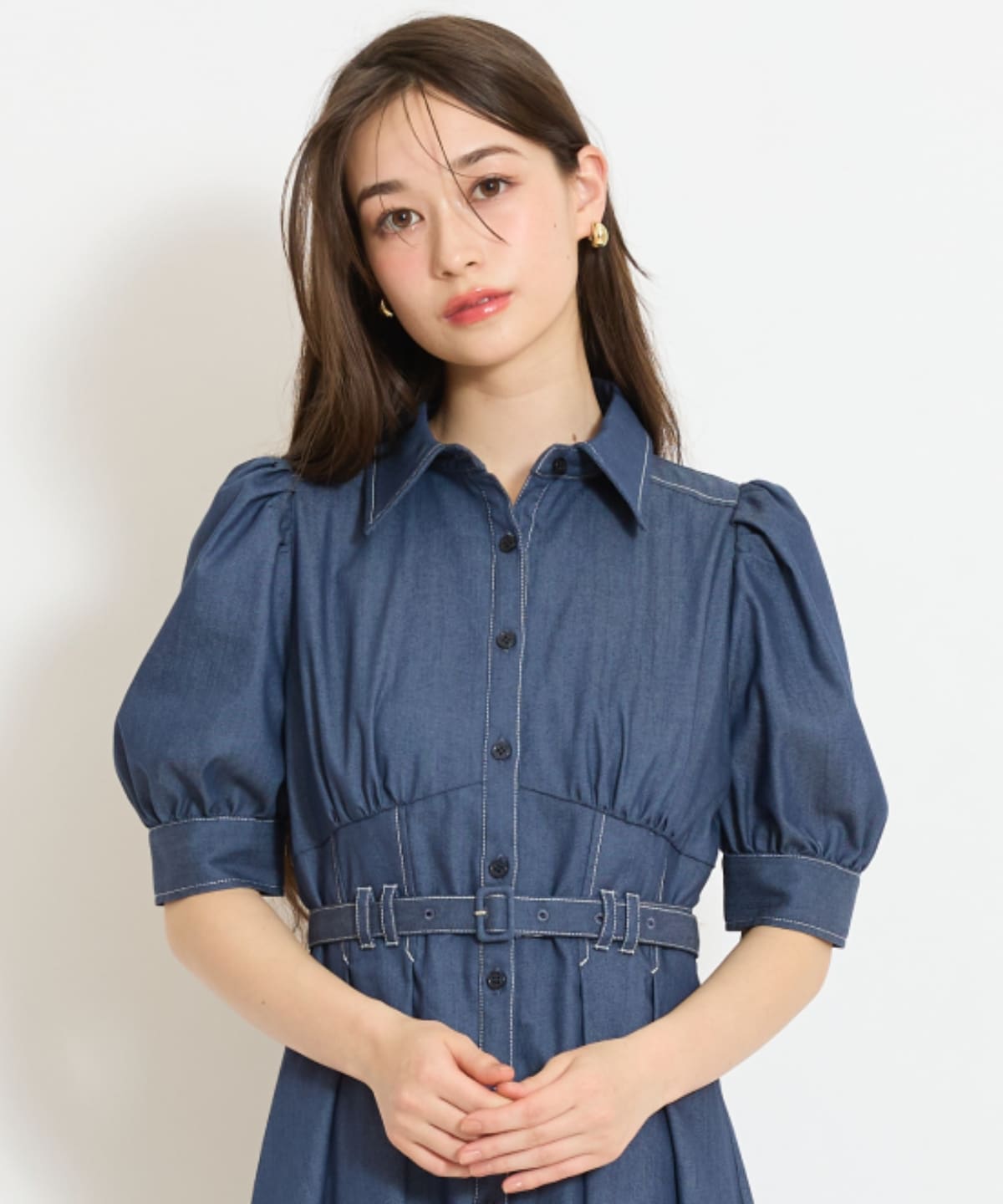 ベルト付きタックスリーブフレアワンピース