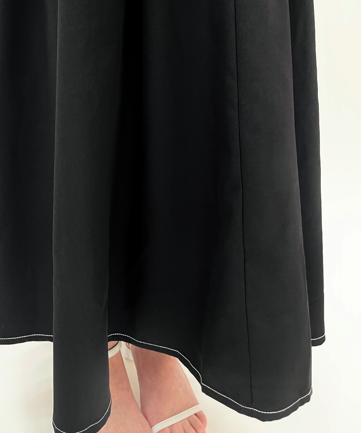 ナローリボンラッフルフリルワンピース