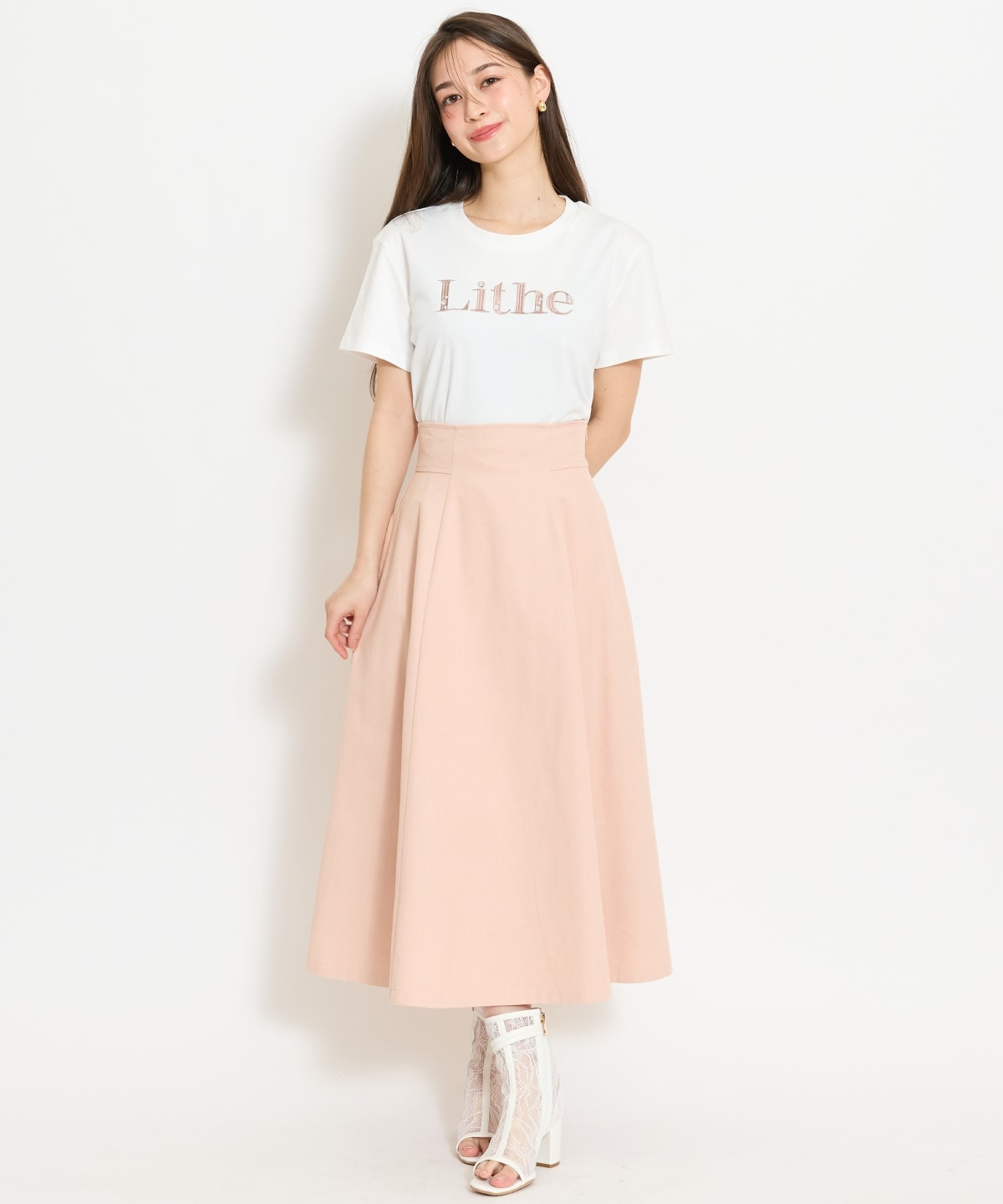 ビジュー付き刺繍ロゴTシャツ