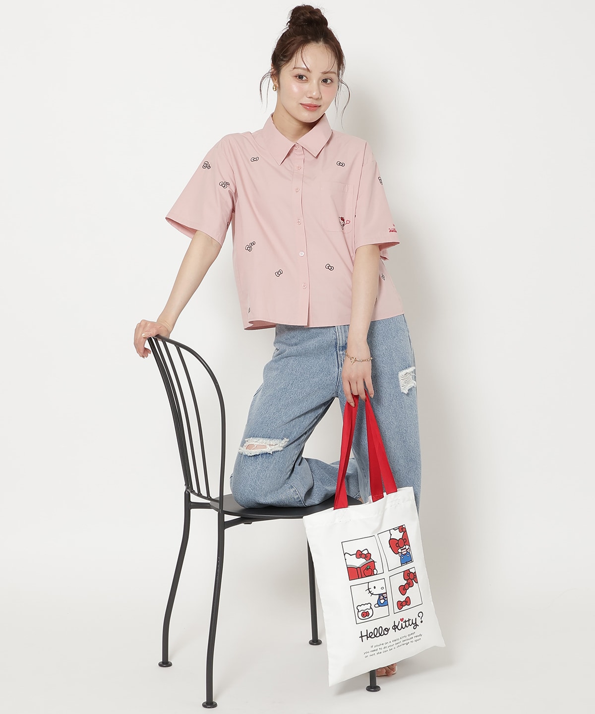 【8/7(fri)20時発売】WILLSELECTION×HELLO KITTY 刺繍クロップドシャツ
