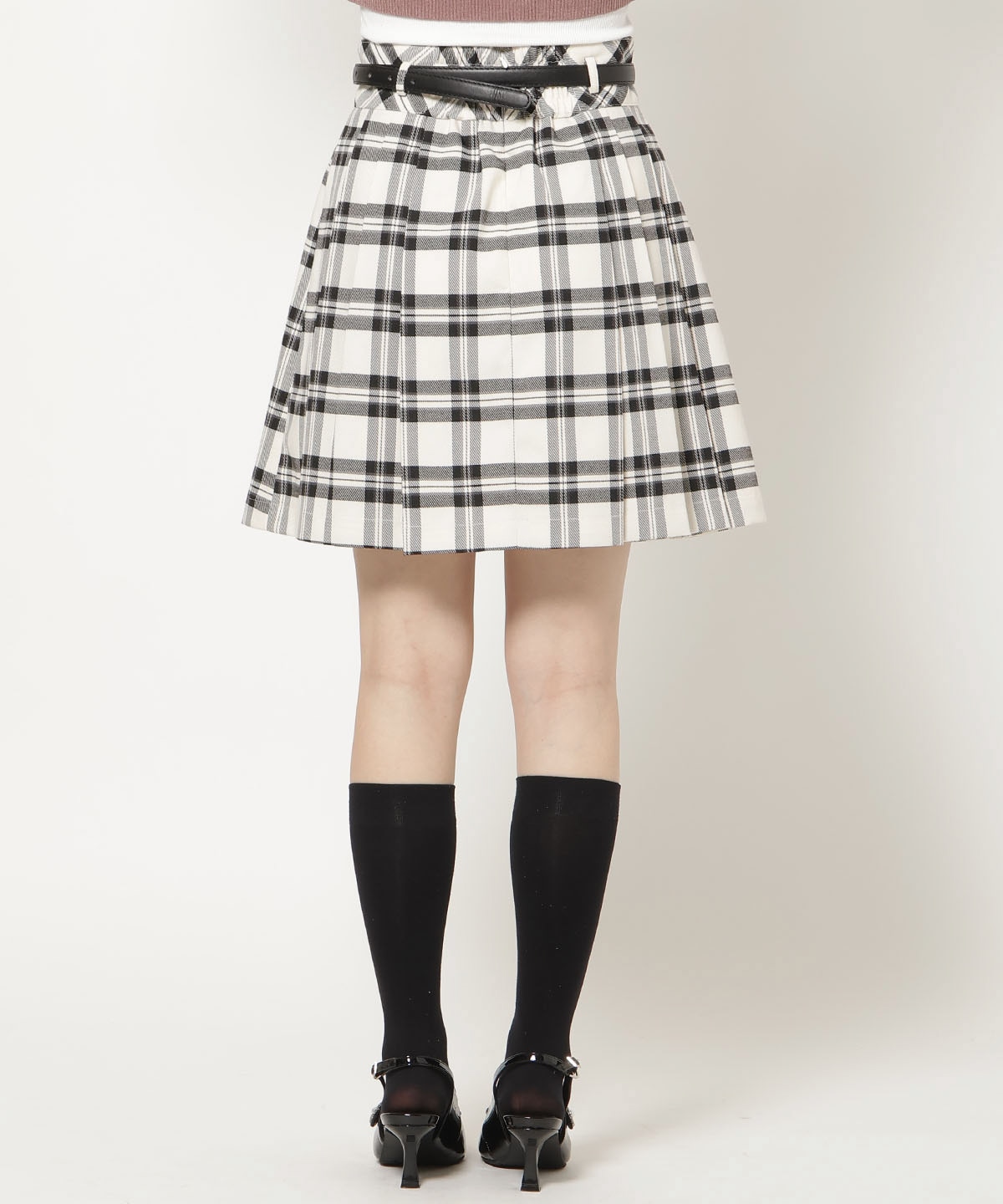 ベルト付きタックプリーツミニスカート