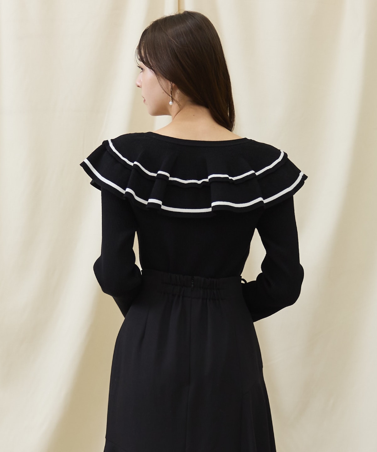 配色ケープフリルニット