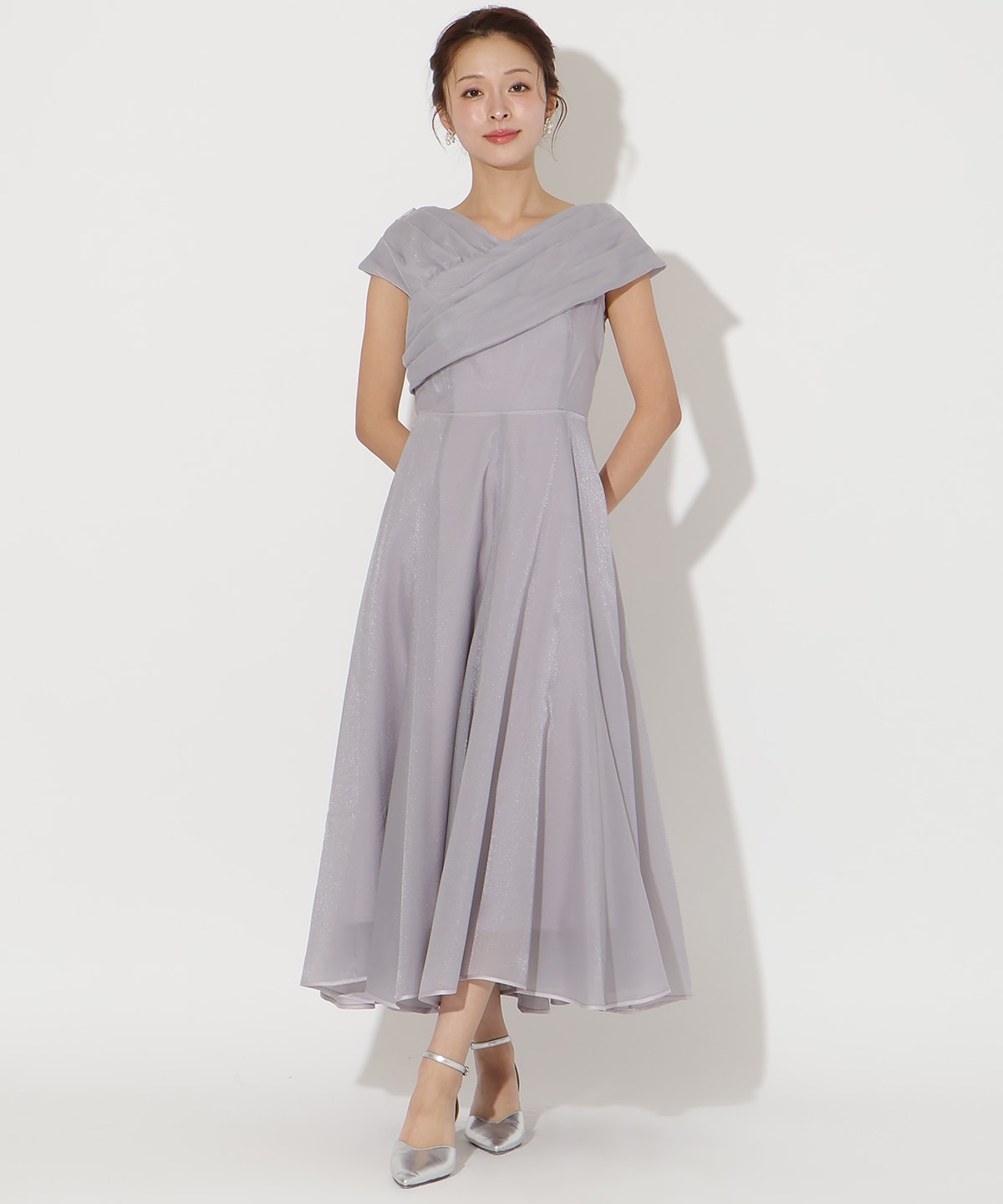 チュールカシュクールドレス