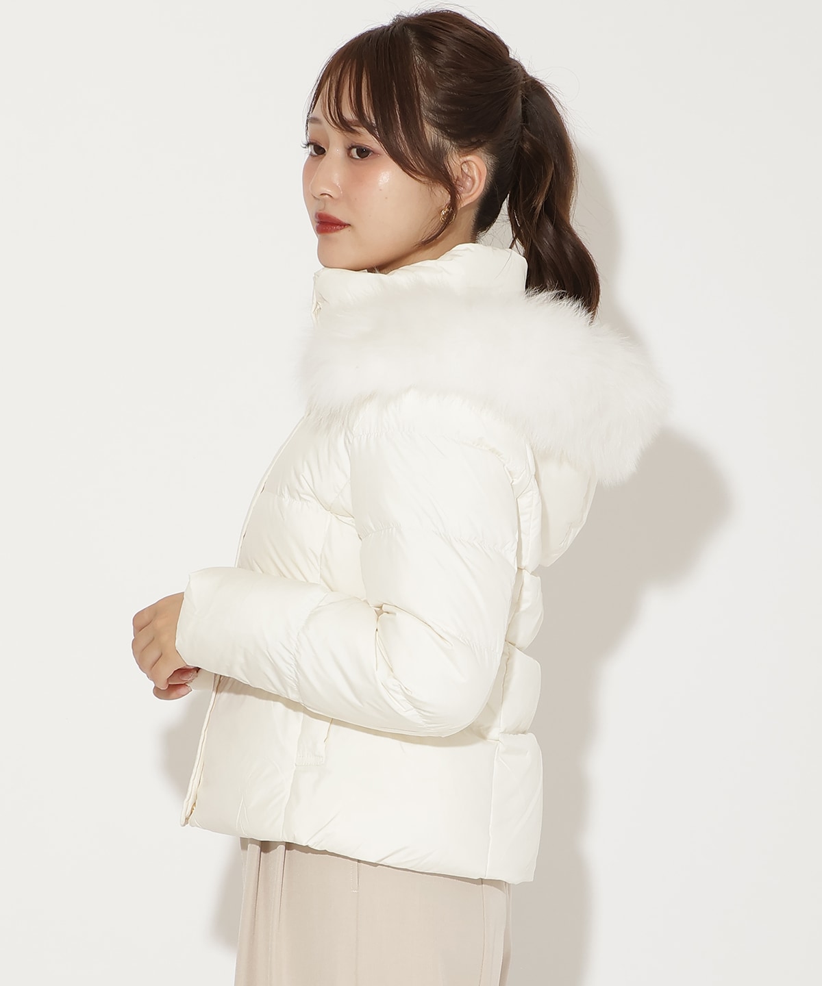 FOXファー付きショートダウン