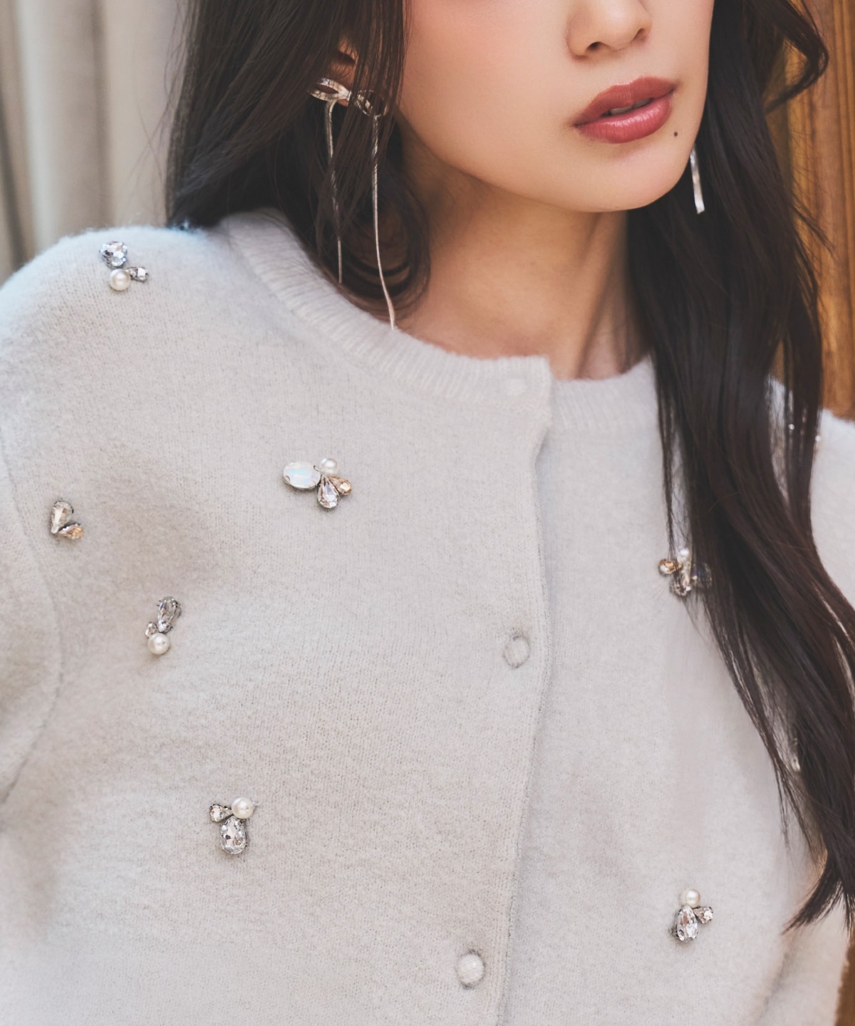 ビジュー付きニットカーディガン