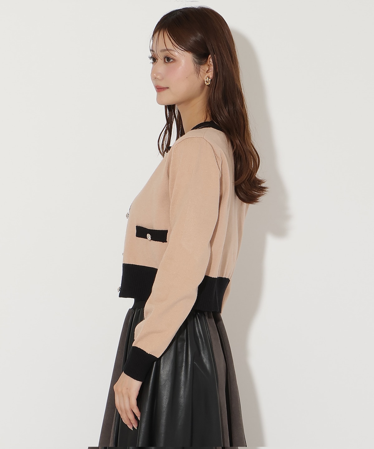 バイカラーアンサンブルニット