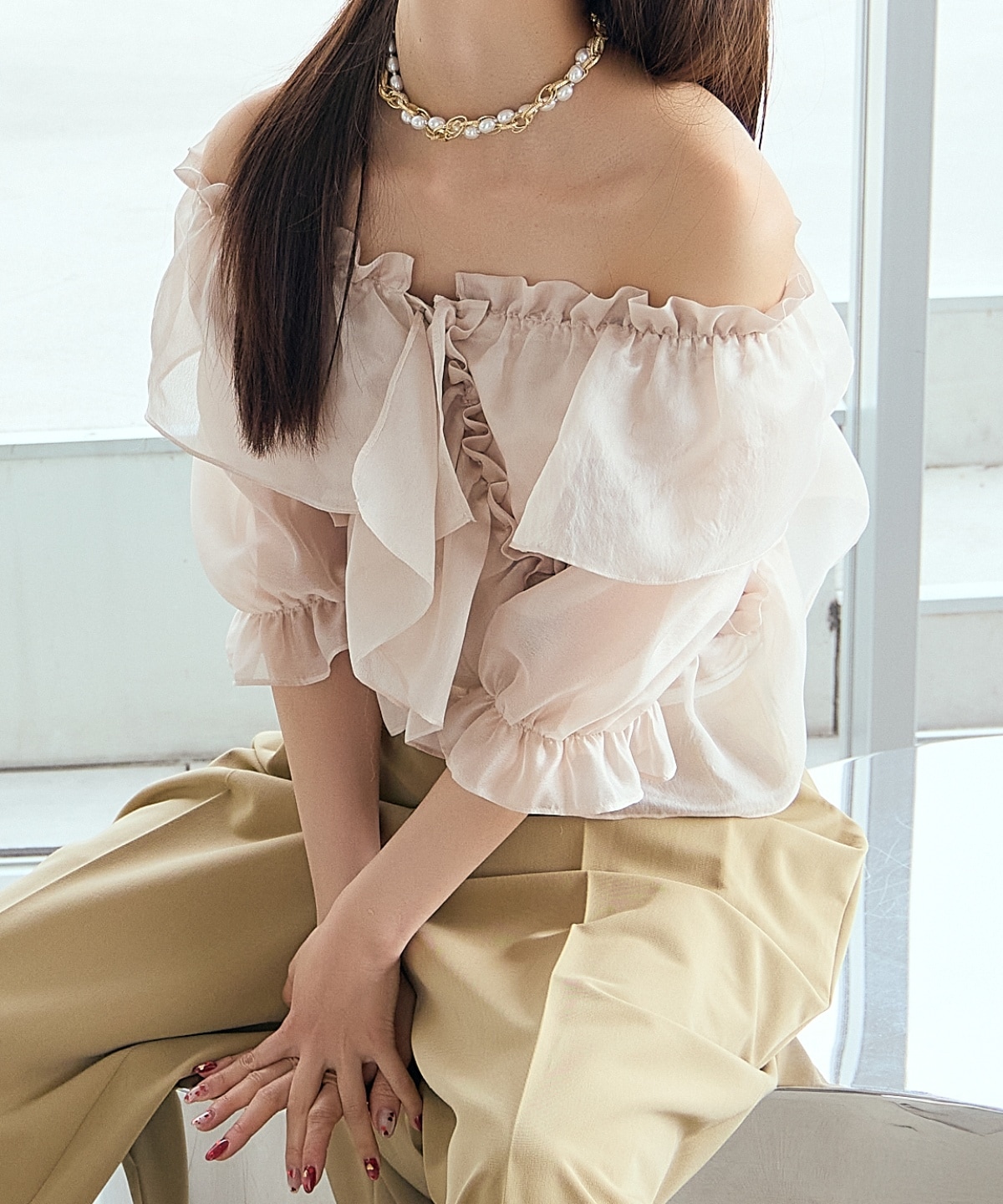 【先行予約受付中】フリルクロスシアーブラウス