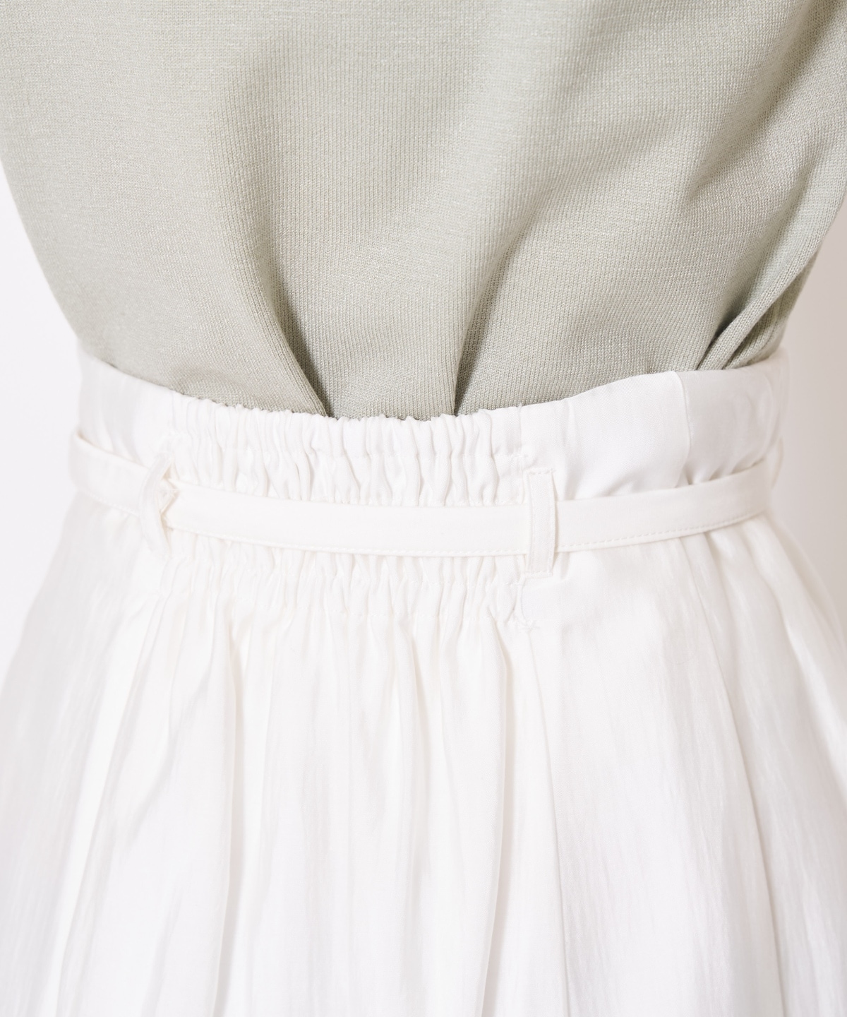 【先行予約受付中】ベルト付きシアーフレアスカート