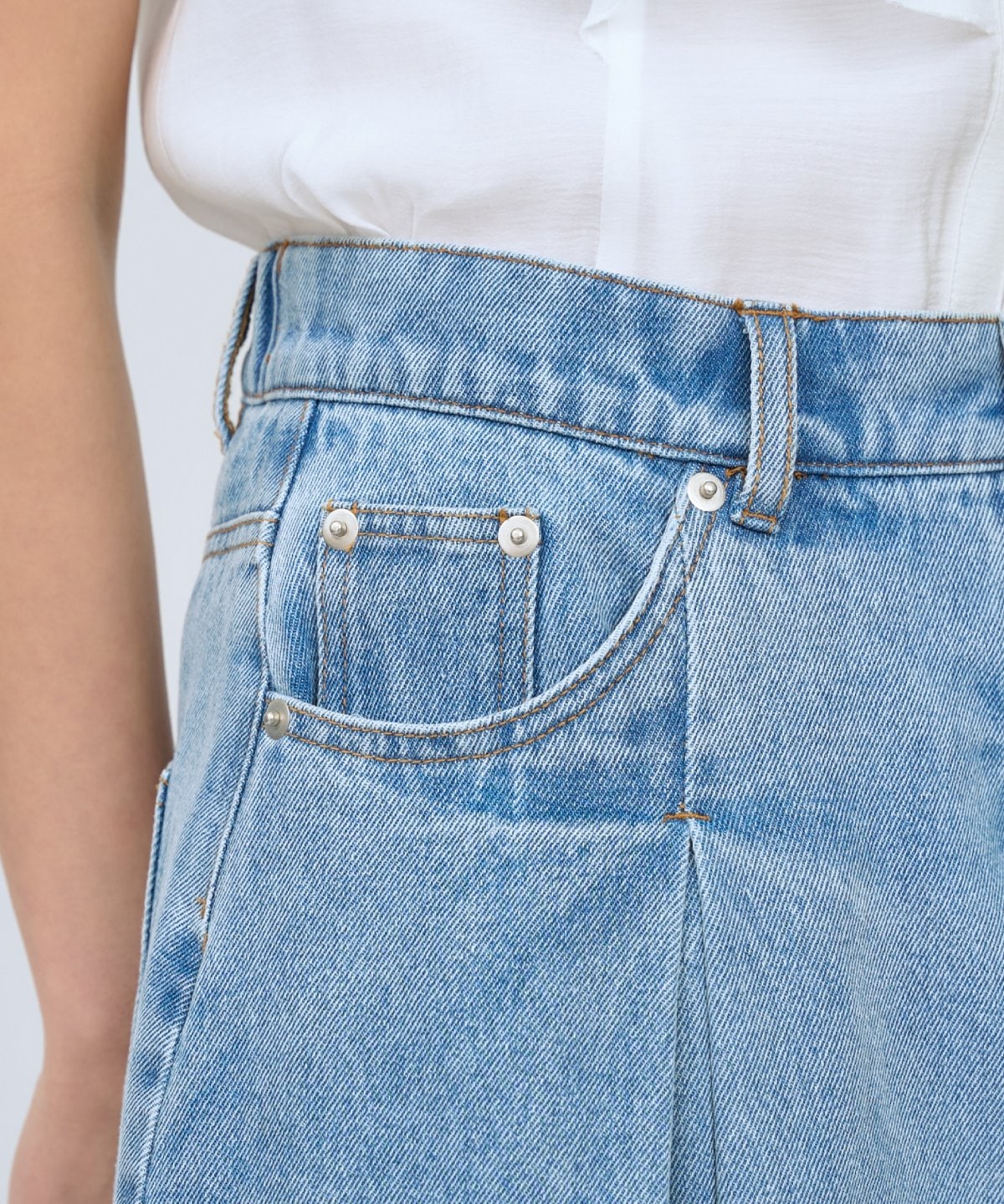 【先行予約受付中】デニムタックフレアスカート