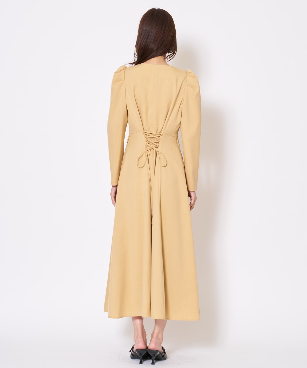 【先行予約受付中】Vネックパフスリーブワンピース