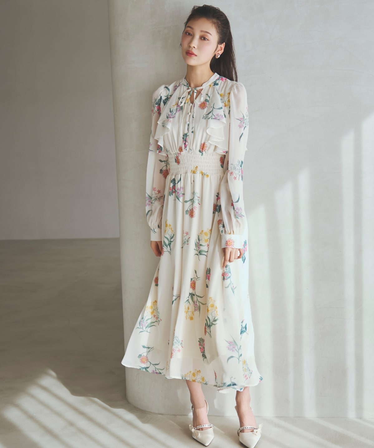 【先行予約受付中】フリルケープフラワープリントワンピース