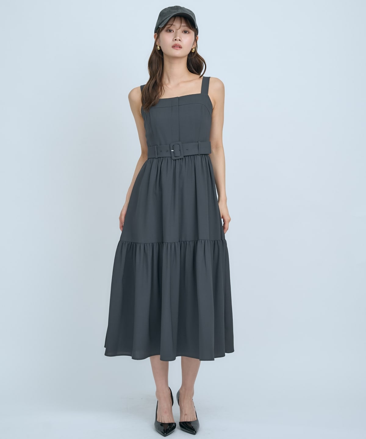 テーラードジレ×ティアードキャミワンピース