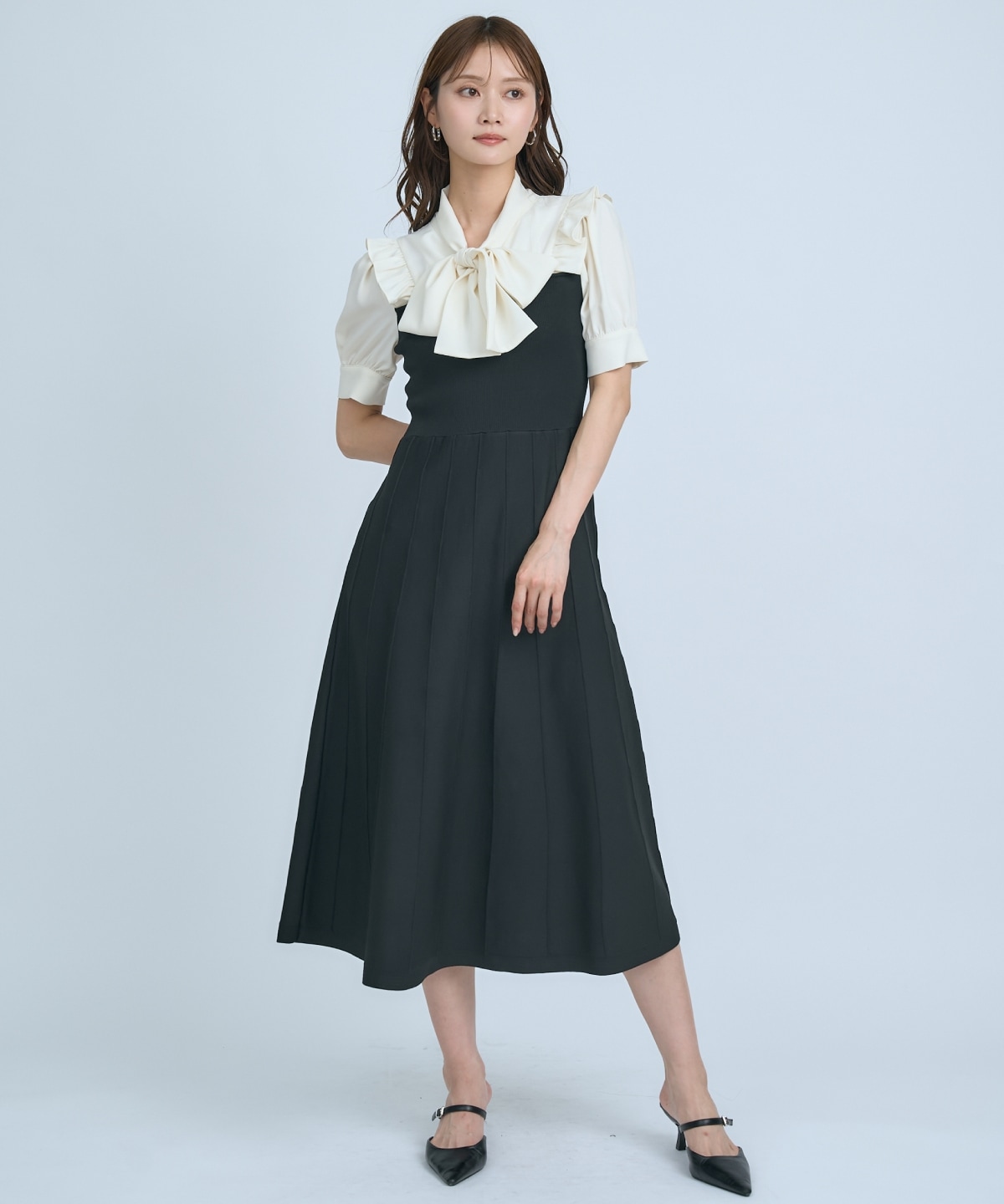 【先行予約受付中】ニットビスチェ風ボウタイワンピース