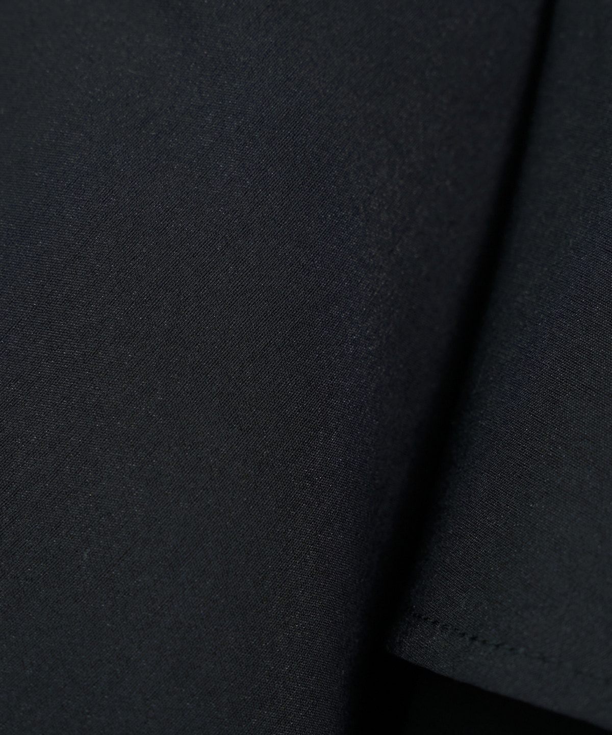 【先行予約受付中】ペプラムカットトップス