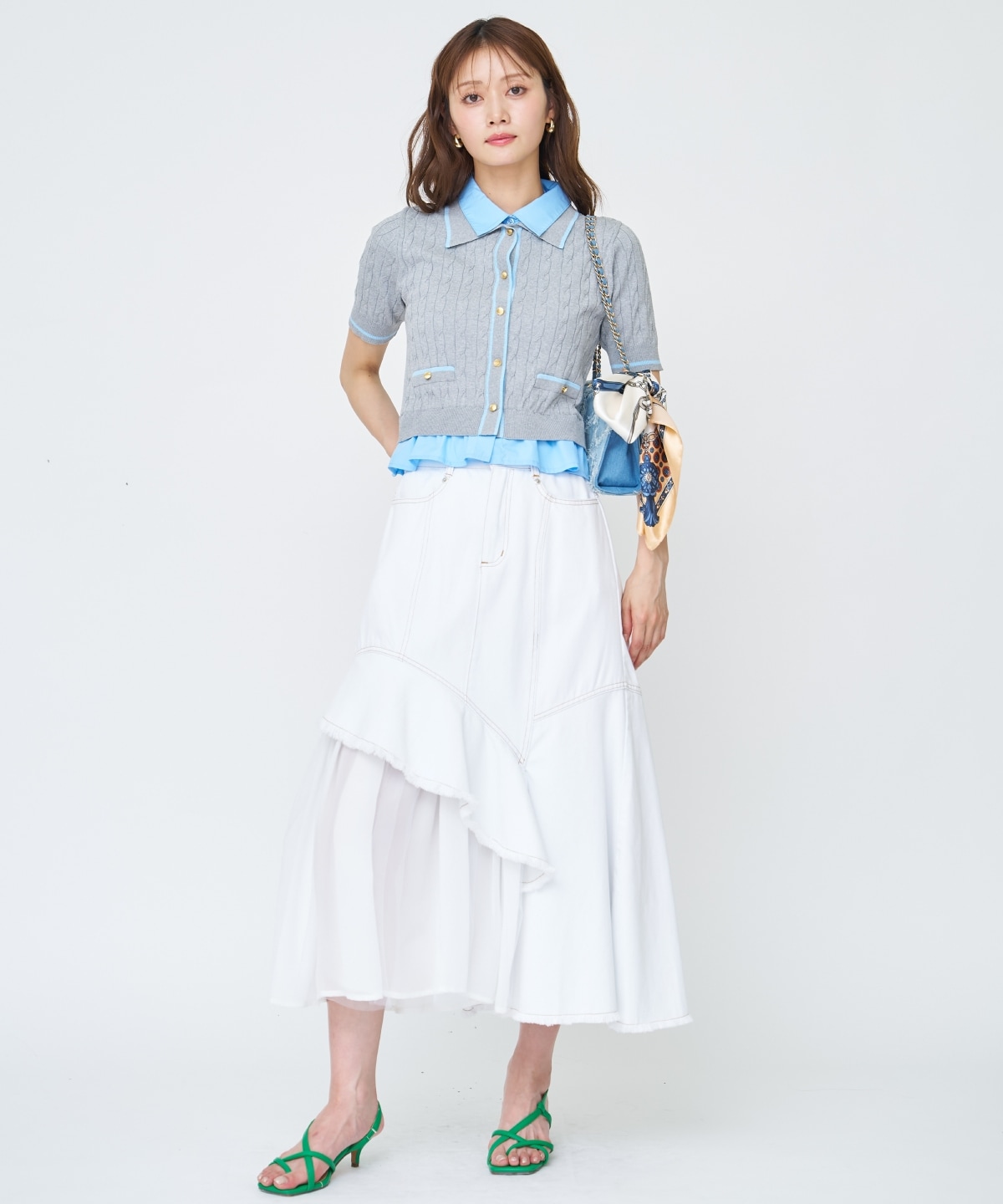 【先行予約受付中】配色シャツ襟ペプラムニットプルオーバー