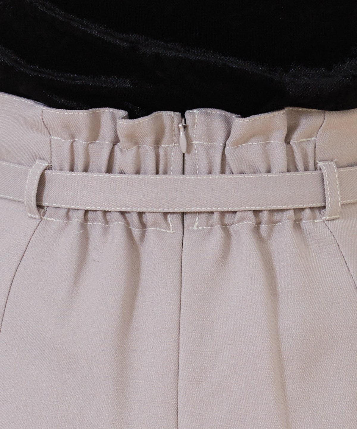 【セットアップ可能】ベルティッドウーリッシュミニスカート