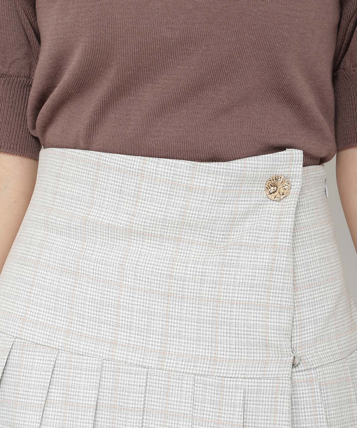 ロースイッチングプリーツスカート