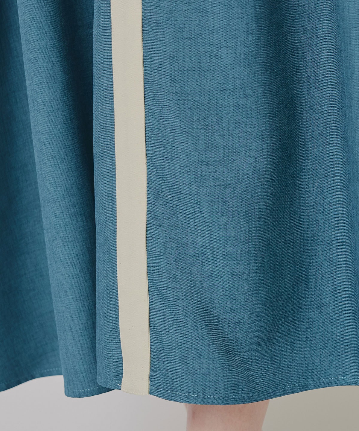 バイカラーアシメショルダーワンピース