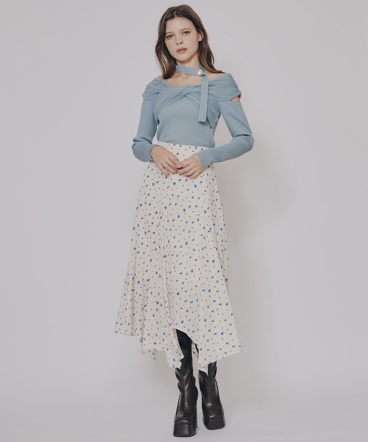 ミニフラワーイレヘムロングスカート