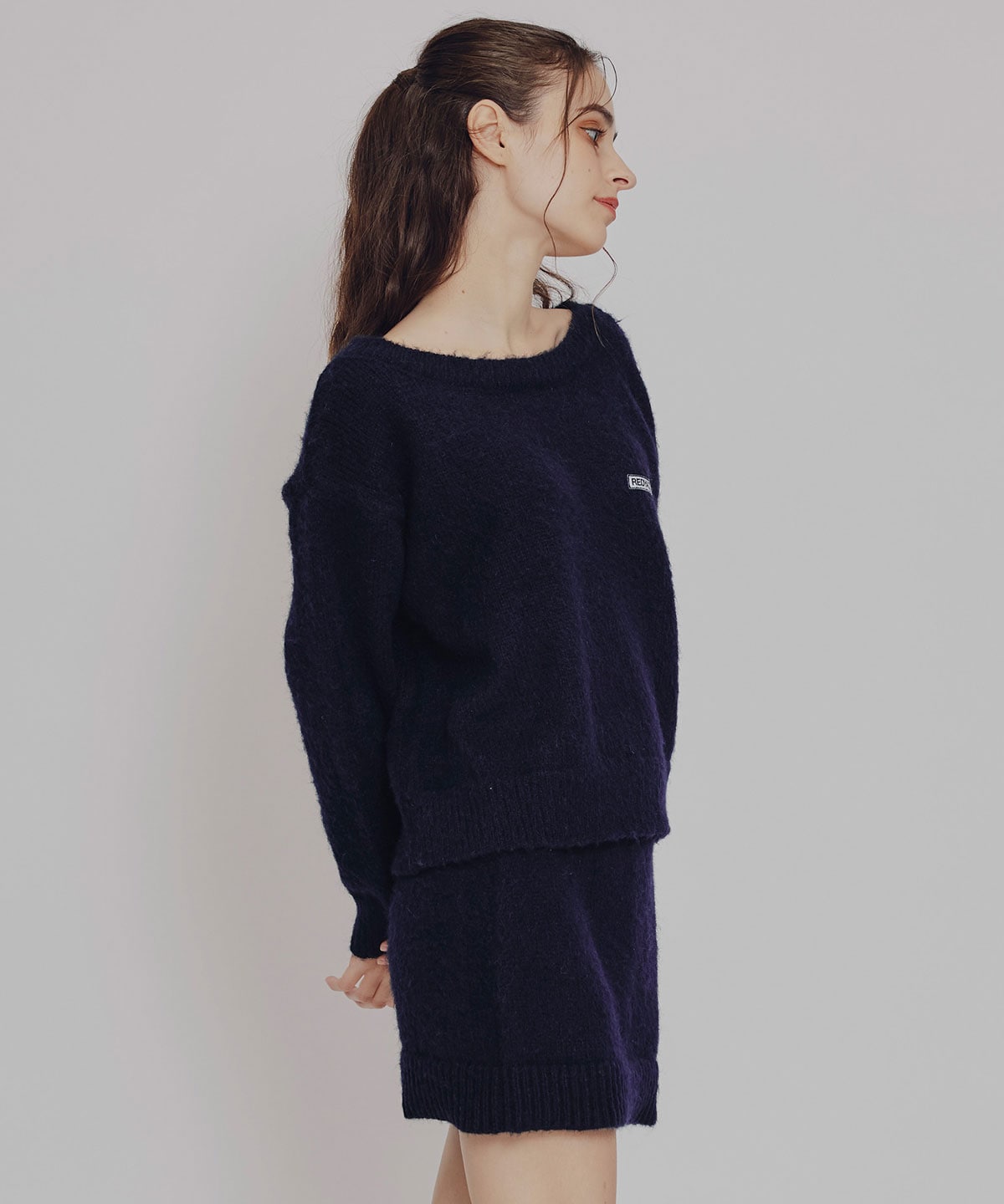 フラッフィニットボーダープルオーバー×タイトミニスカートセットアップ