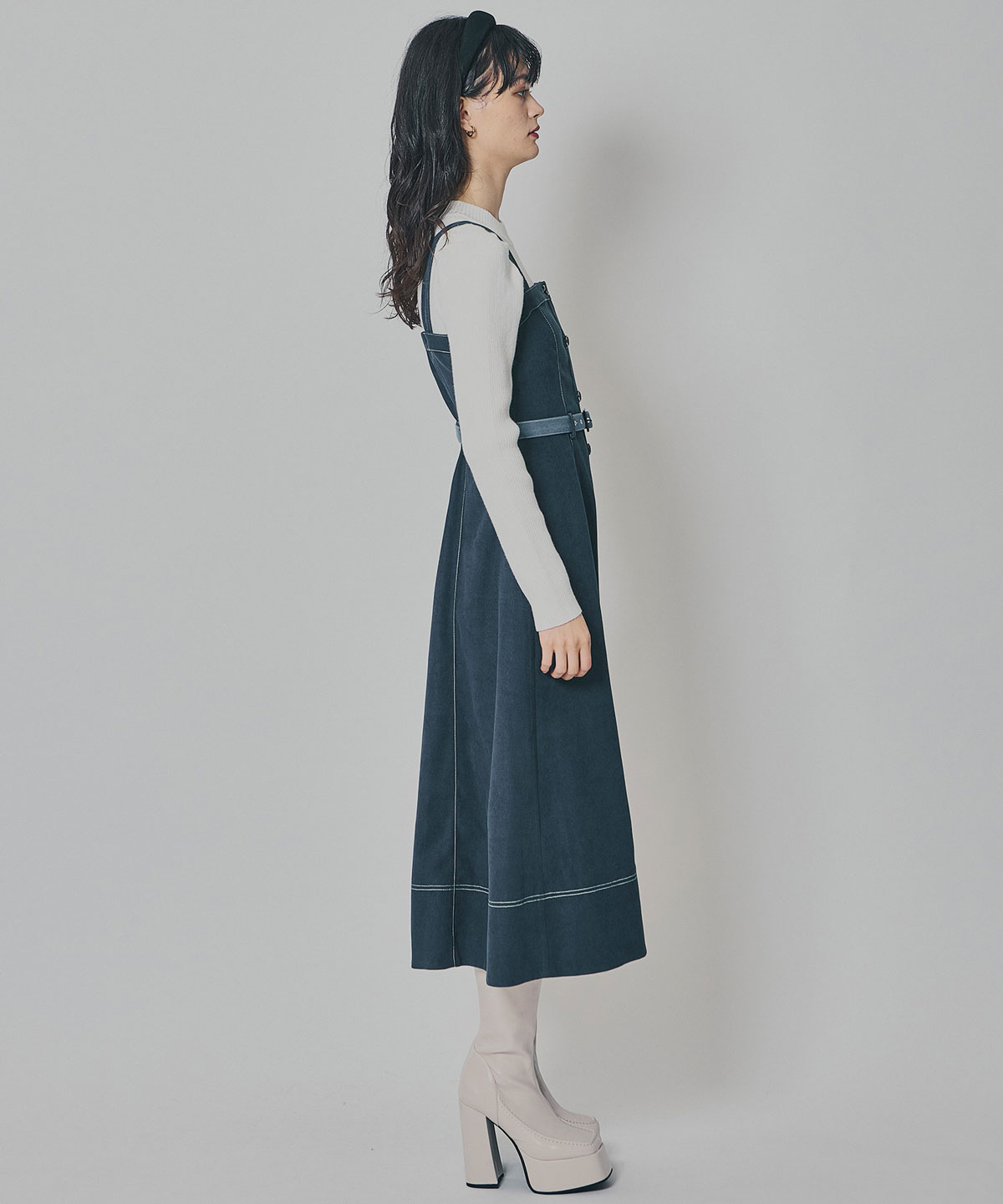 スエードライクショートジャケット×バイカラーワンピースセットアップ