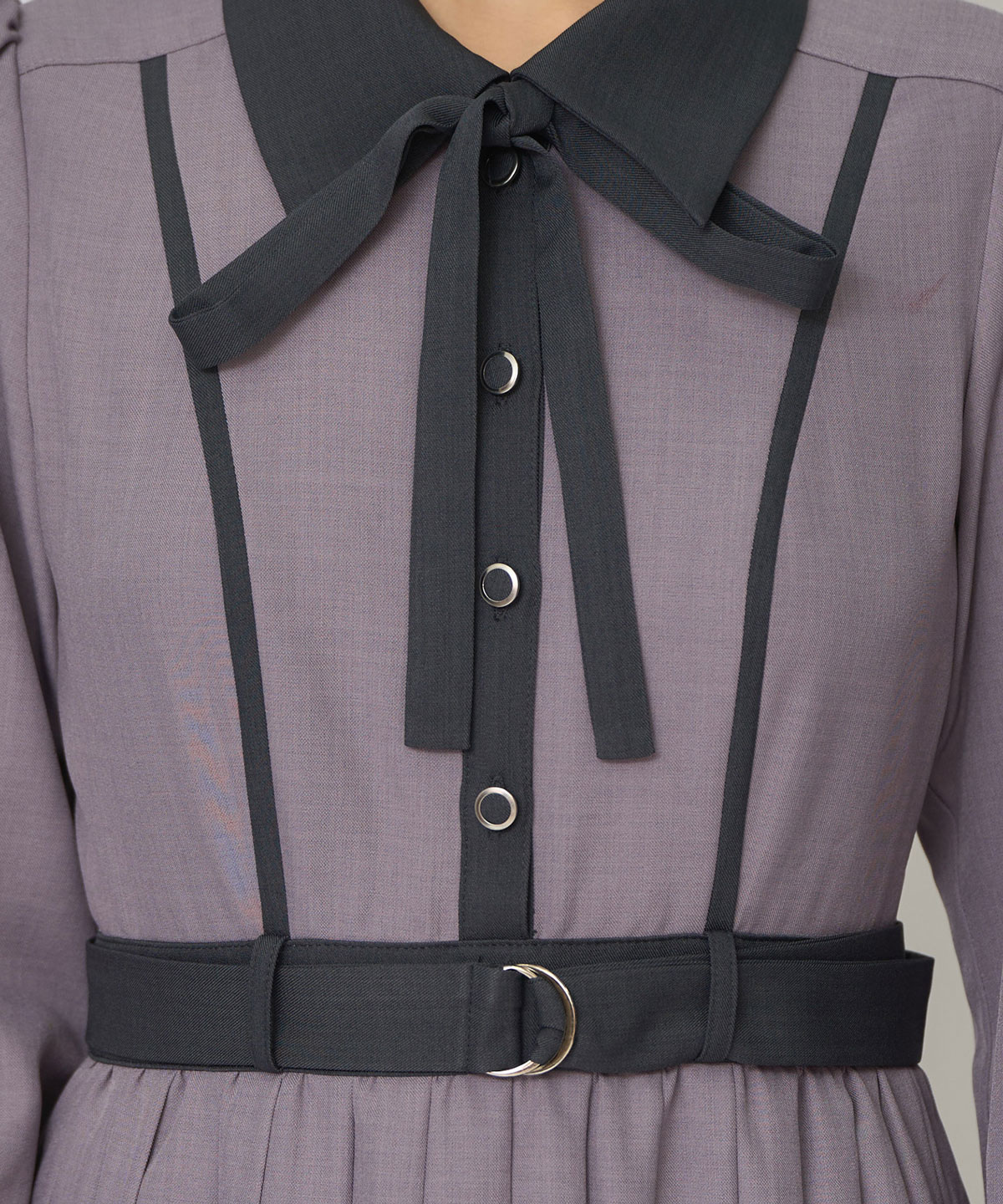 クラシカルバイカラーラインリボンタイプリーツロングワンピース