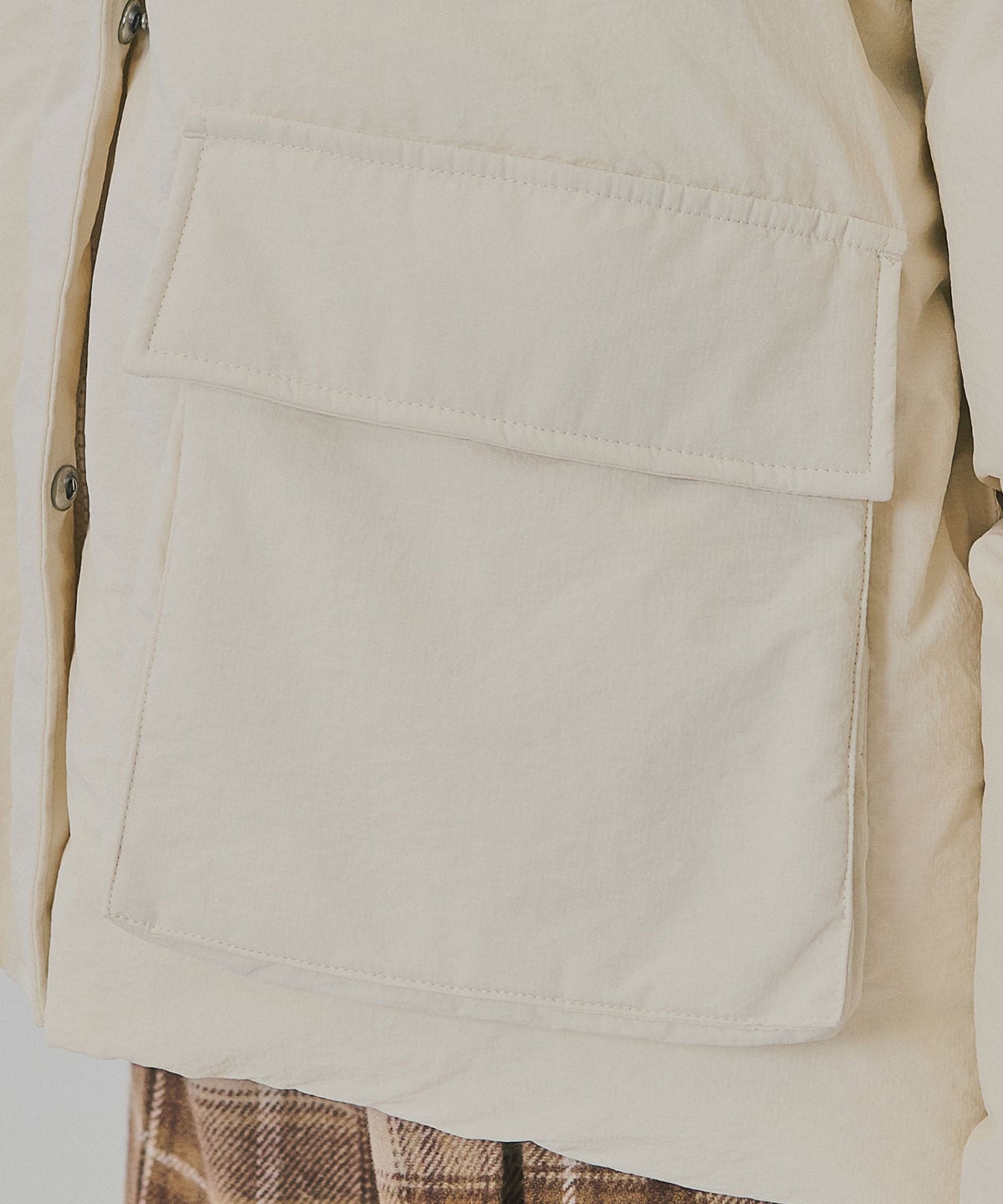 フラップポケットファイバーダウンジャケット