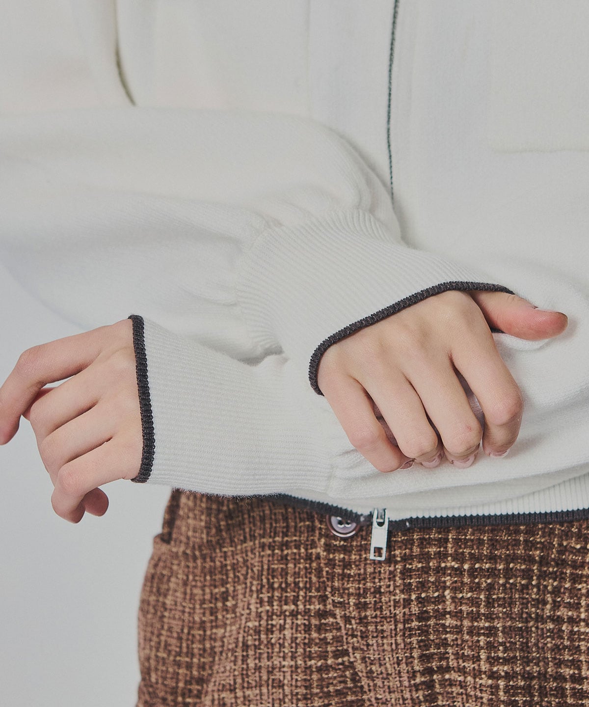 バイカラーラインZIPニットジャケット