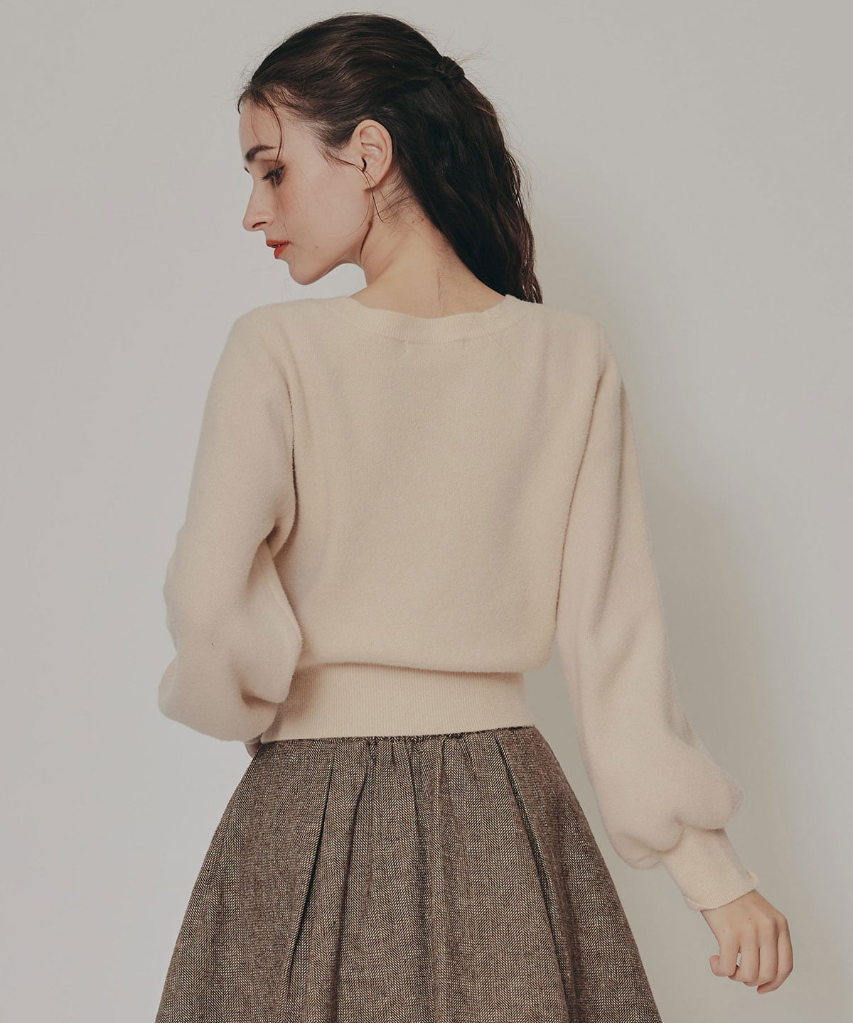 Azelyフラッフィニットプルオーバー